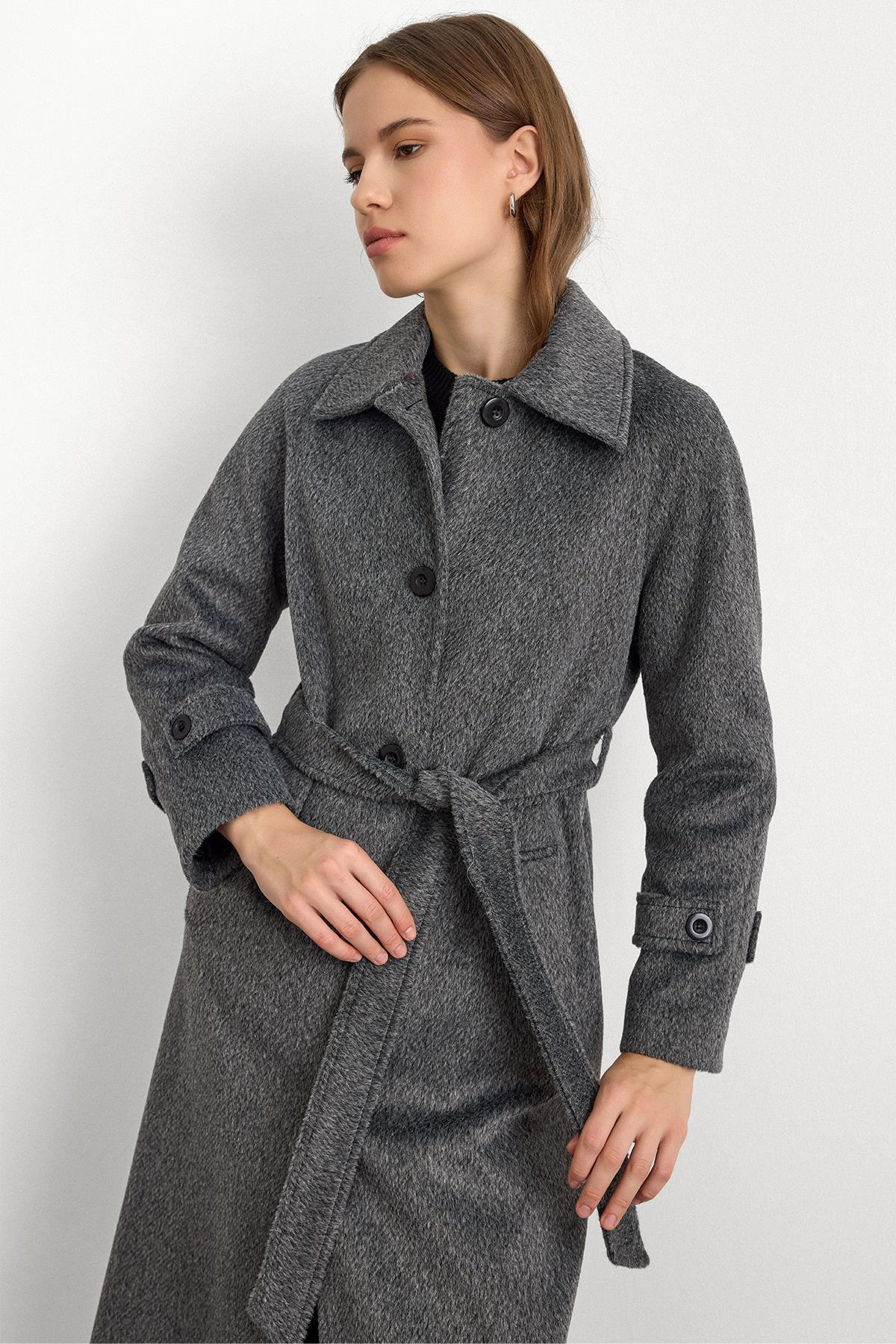 معطف طويل من الموهير مع طوق فرو قابل للإزالة أنثراسايت 3151