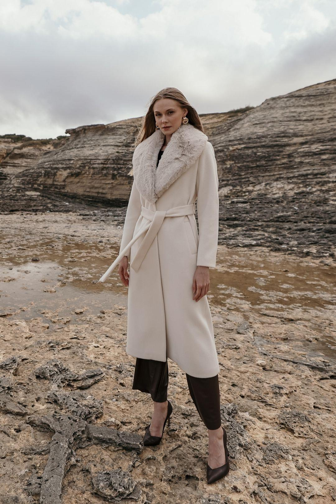 Mid-Length Coat with Detachable Fur Collar and Snap Closure IVORY 3066