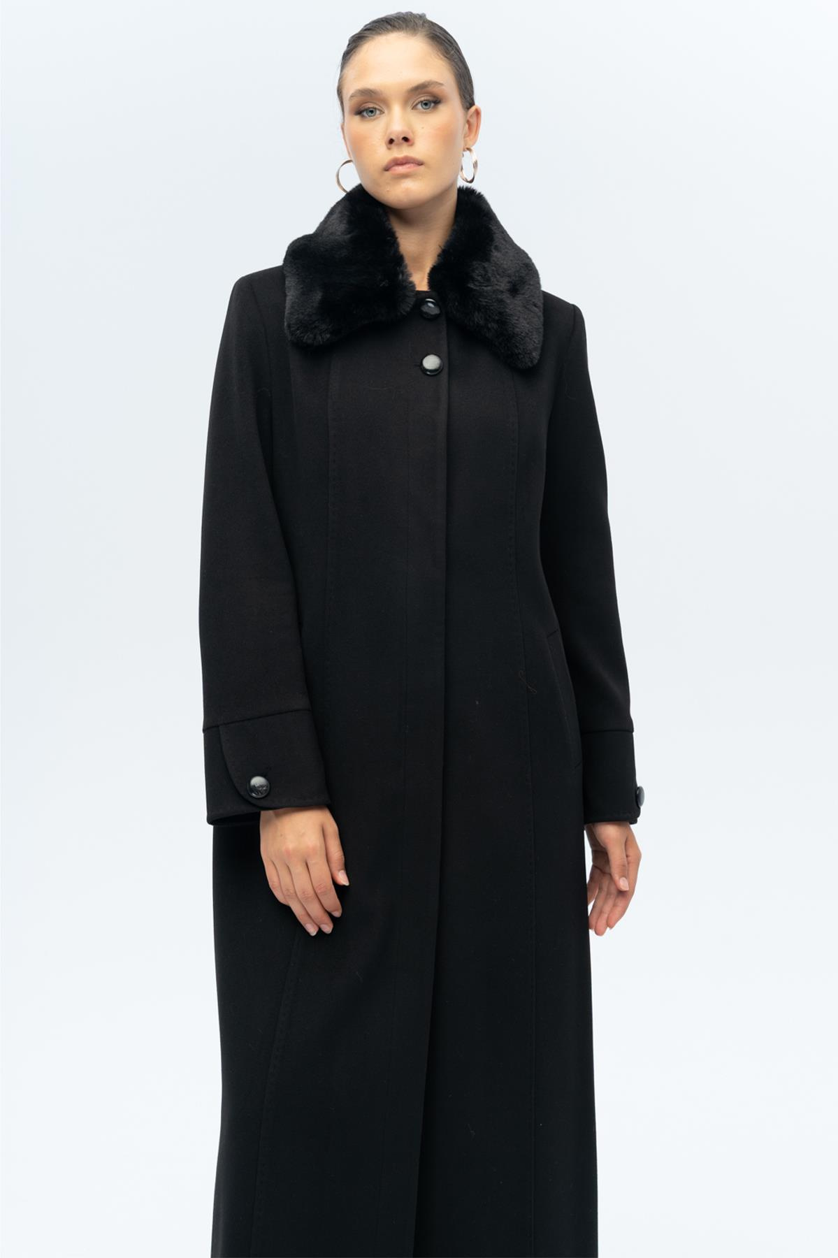 Large Size Coat with Detachable Fur Collar and Point Detail BLACK 3143