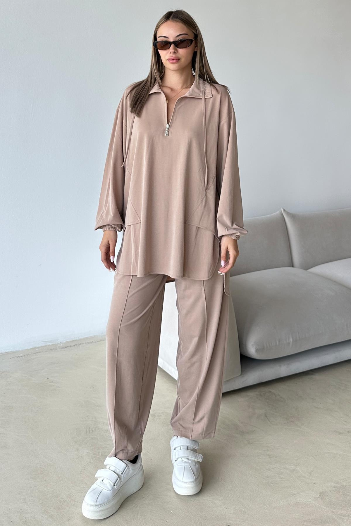 Yakası Fermuar Detaylı Premium Örme Kumaş Tunik Pantolon Takım KAMEL 9375-TK