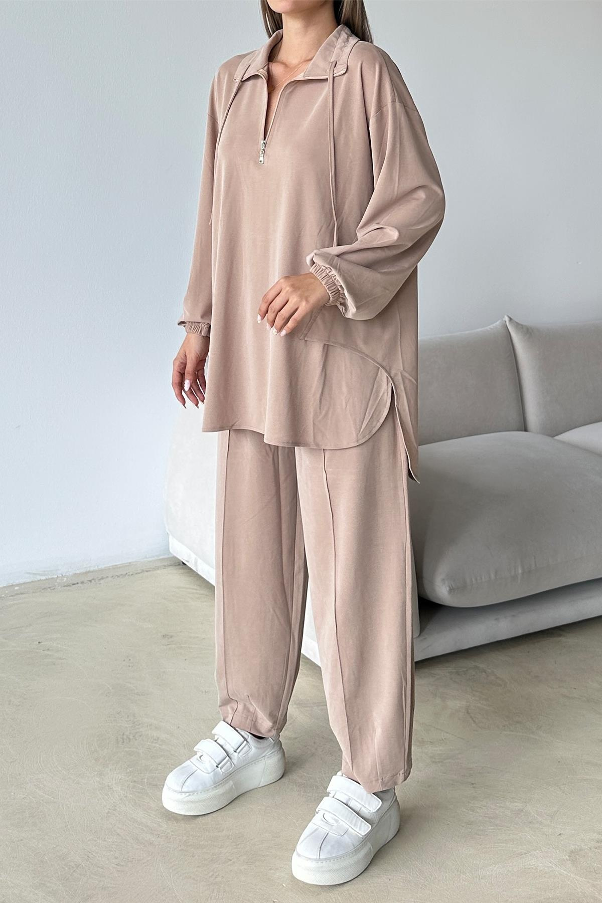Yakası Fermuar Detaylı Premium Örme Kumaş Tunik Pantolon Takım KAMEL 9375-TK