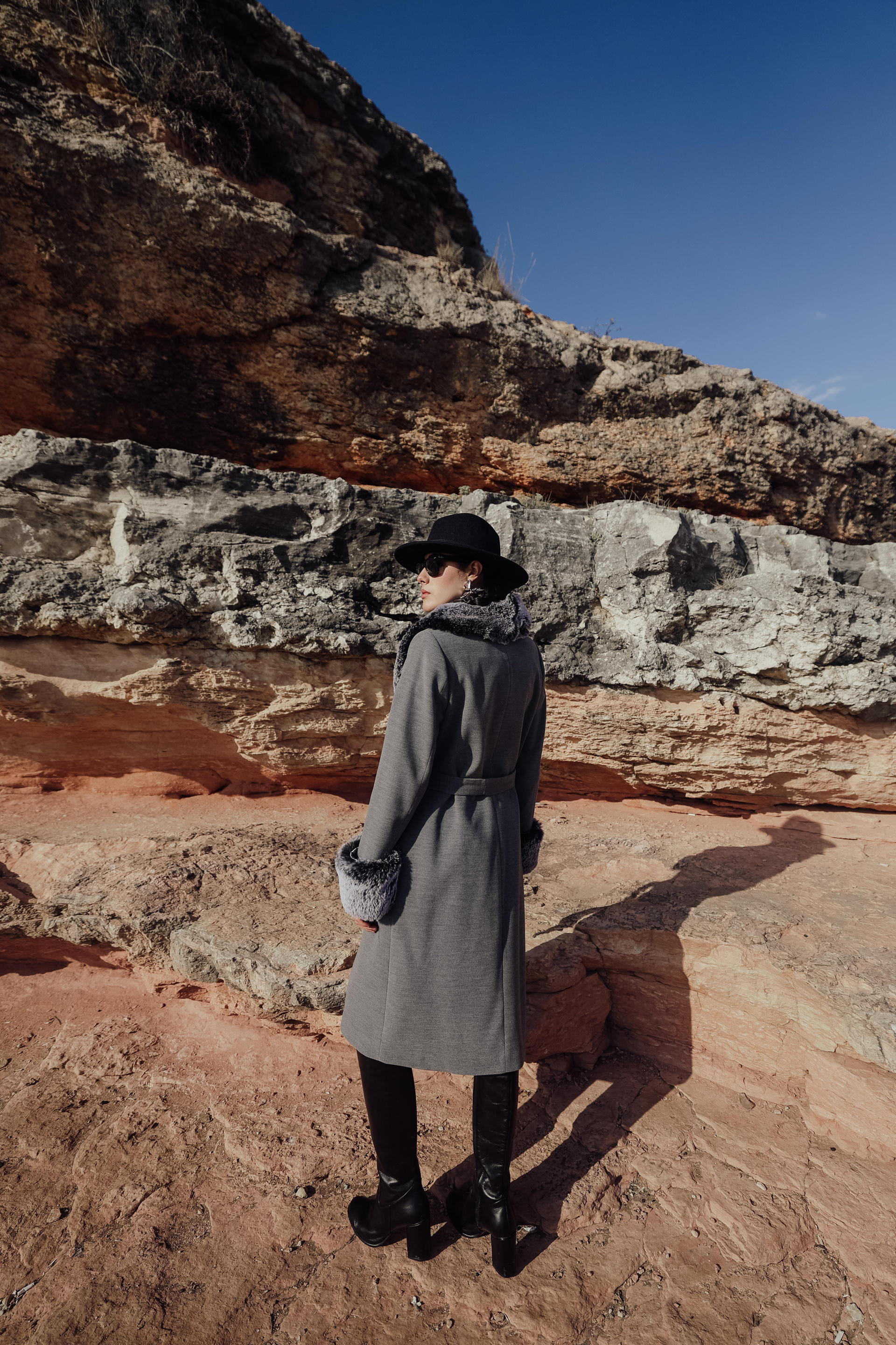 Fur-Lined Double-Breasted Mid-Length Coat with Detachable Collar and Sleeves GREY 3043