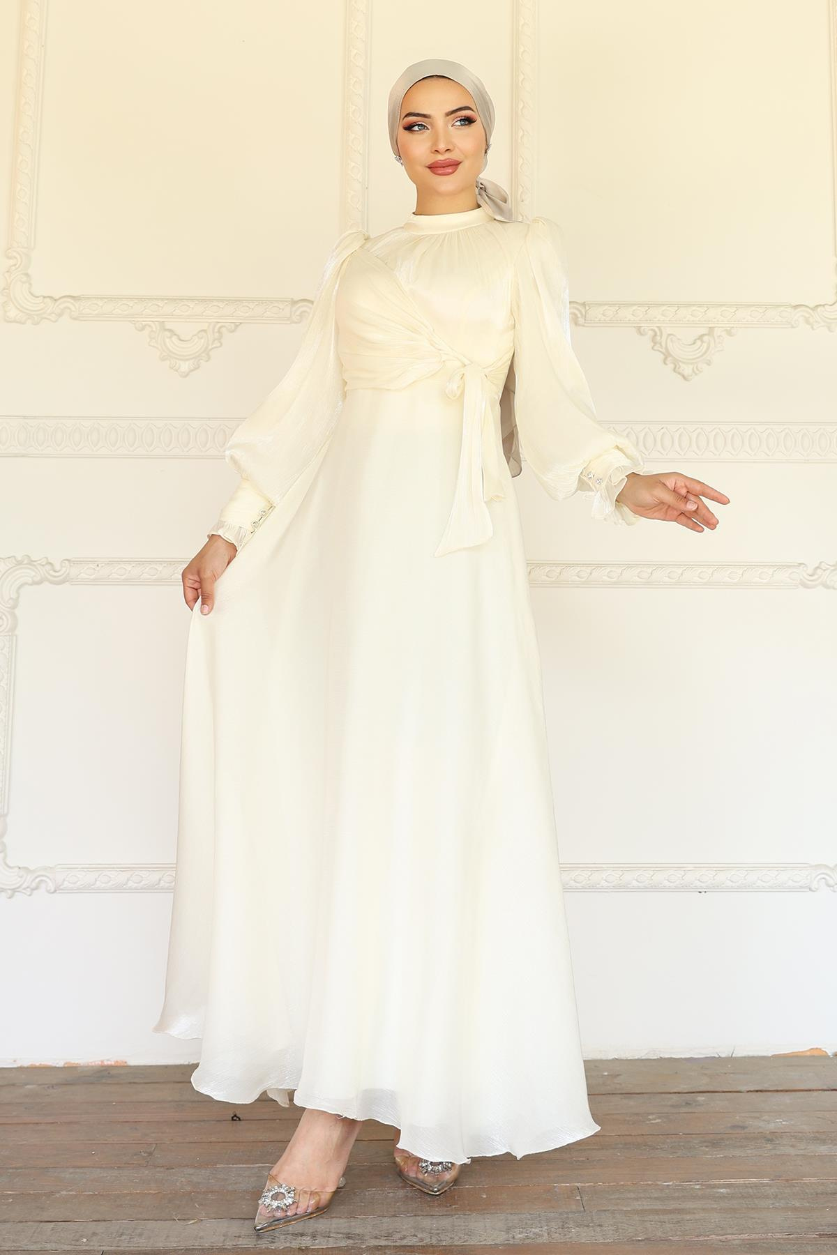 Yandan Bağlamalı Manşet Detaylı Yoryo İpek Tesettür Abiye EKRU 1241