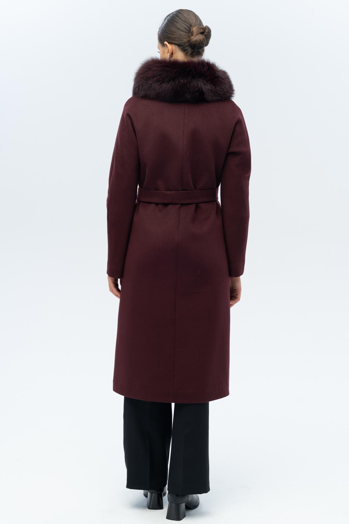 Yarasa Kol Yakası Çıkabilir Kürklü Punto Dikiş Detaylı Kaşmir Kaban MÜRDÜM 3120-TK