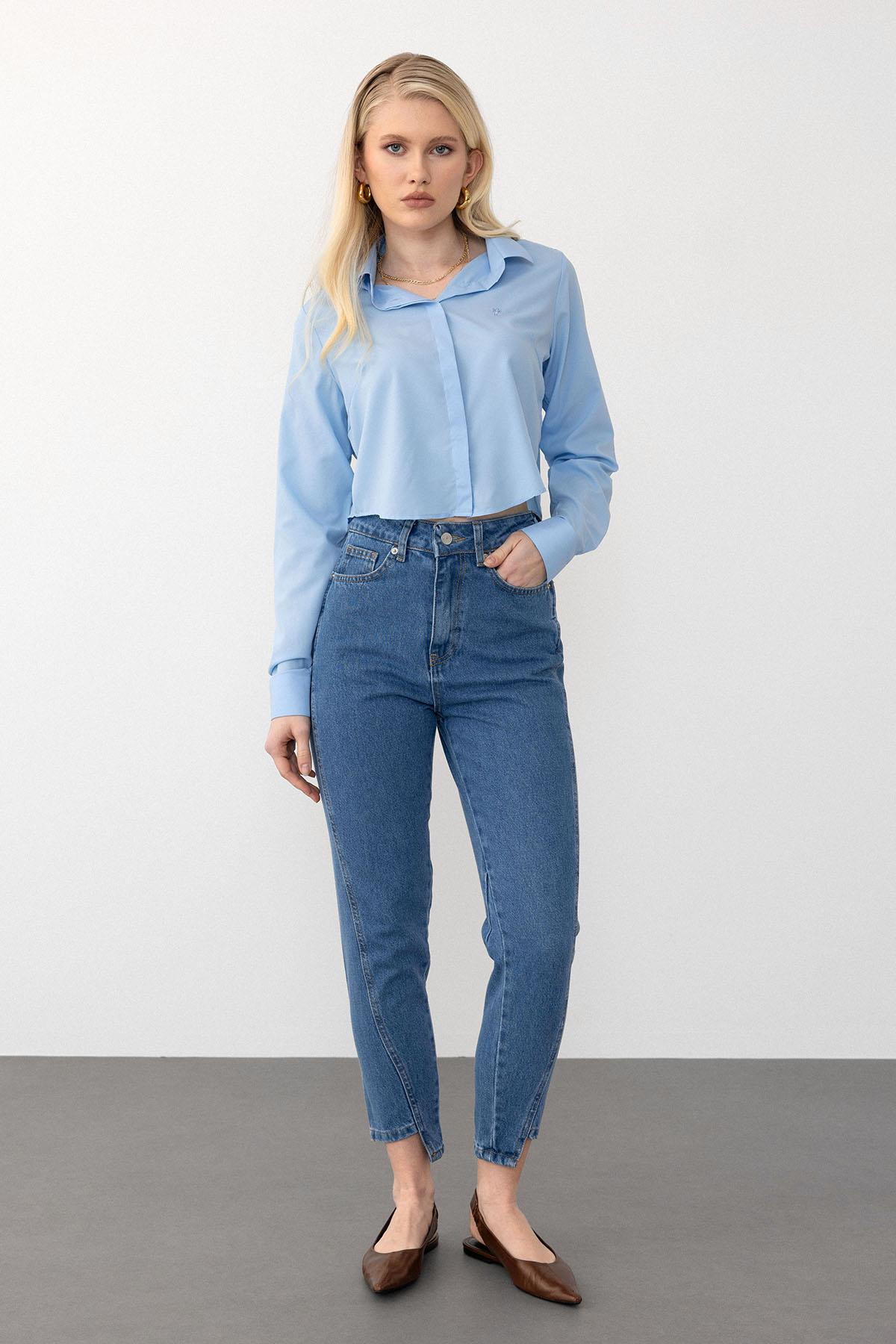 High Waist Relaxed Cut Tapered Leg Jeans BLUE 7569