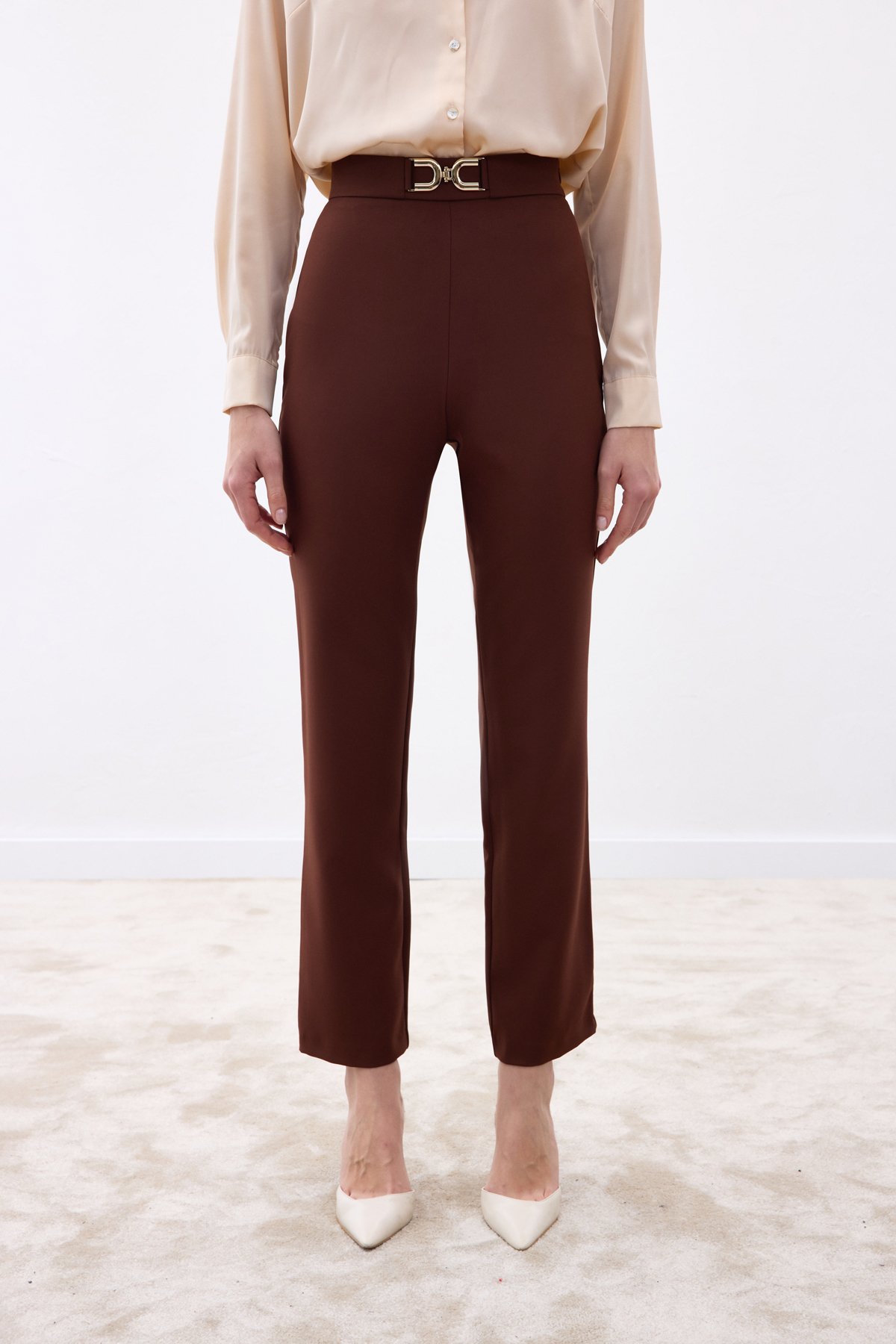 Aksesuar Detaylı Pantolon - Kahve