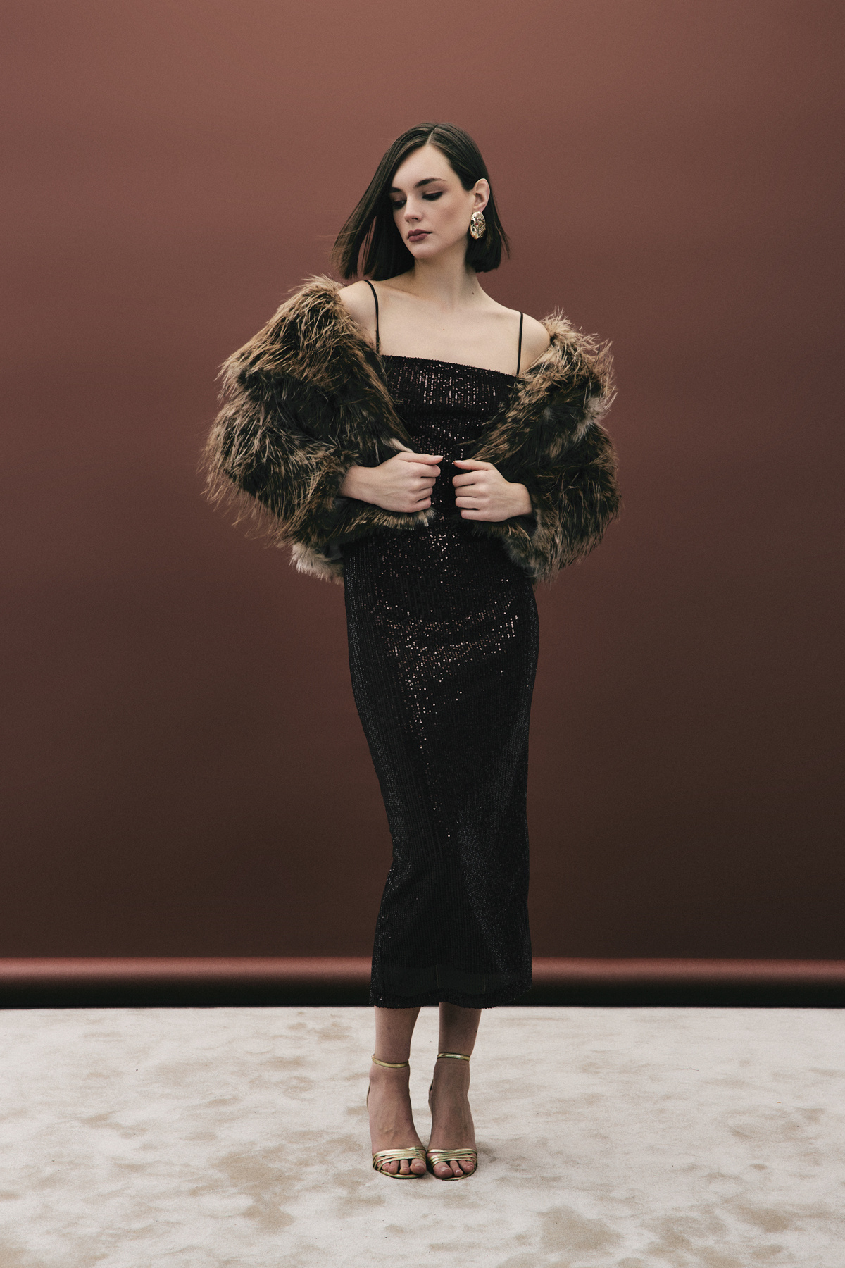 Askılı Uzun Payet Elbise - Kahve