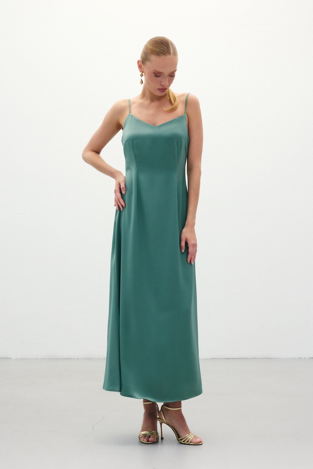 Askılı Uzun Saten Elbise - Mint