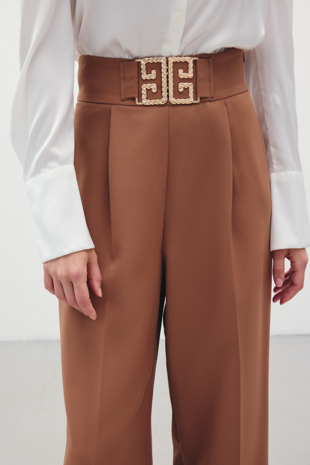Bel Aksesuarlı Bol Paça Pantolon - Camel