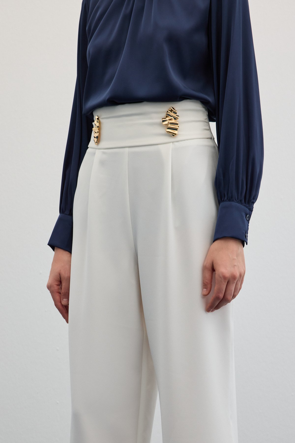 Bel Aksesuarlı Pantolon - Ekru