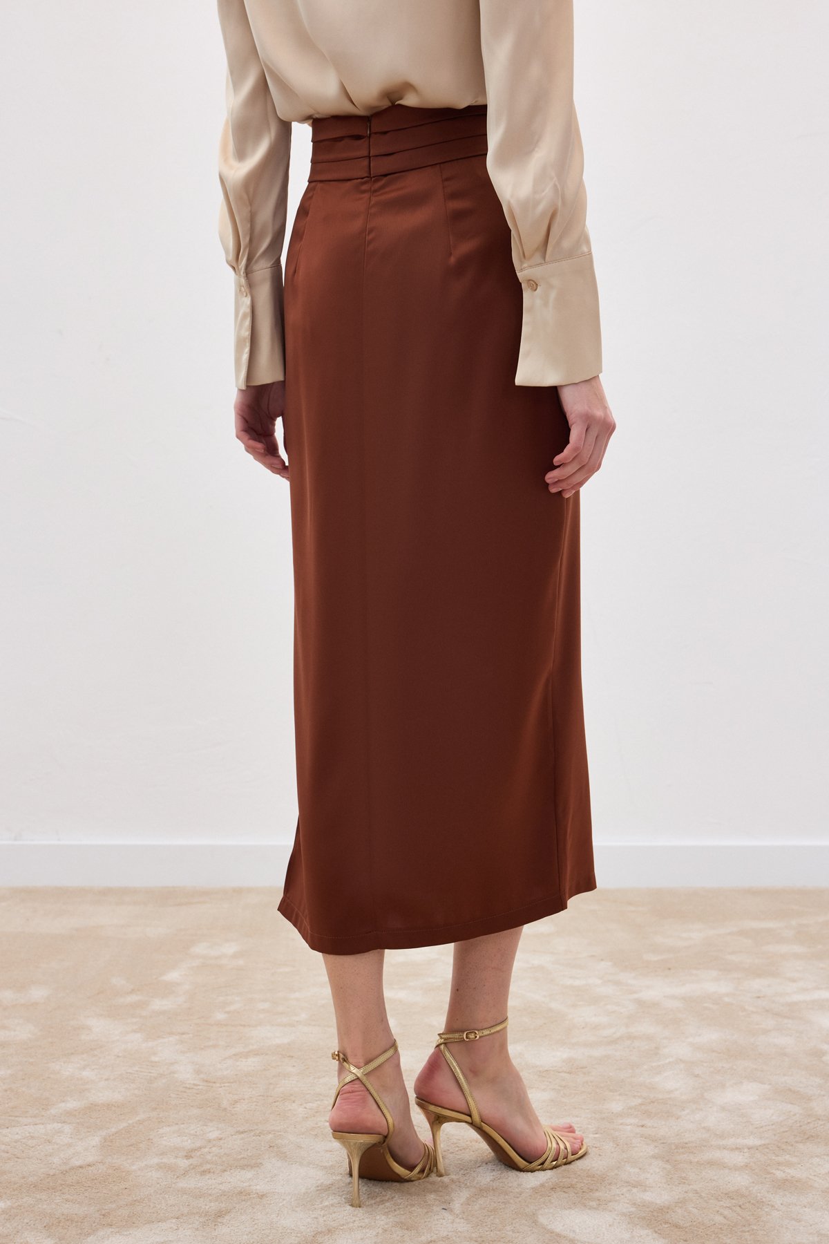 Bel Pile Detaylı Saten Etek - Kahve