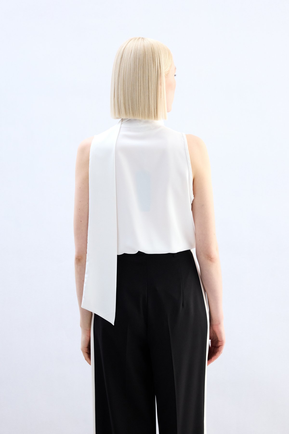 Dantel Detaylı Bodysuit Bluz - Ekru