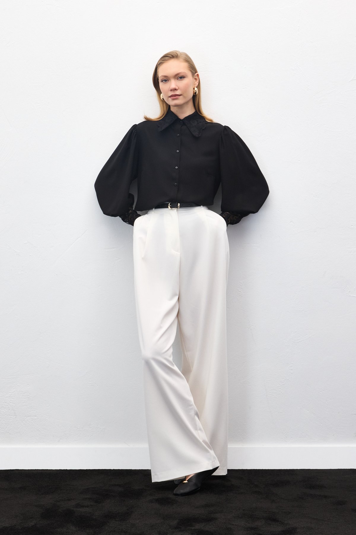 Dantel Manşetli Gömlek - Siyah