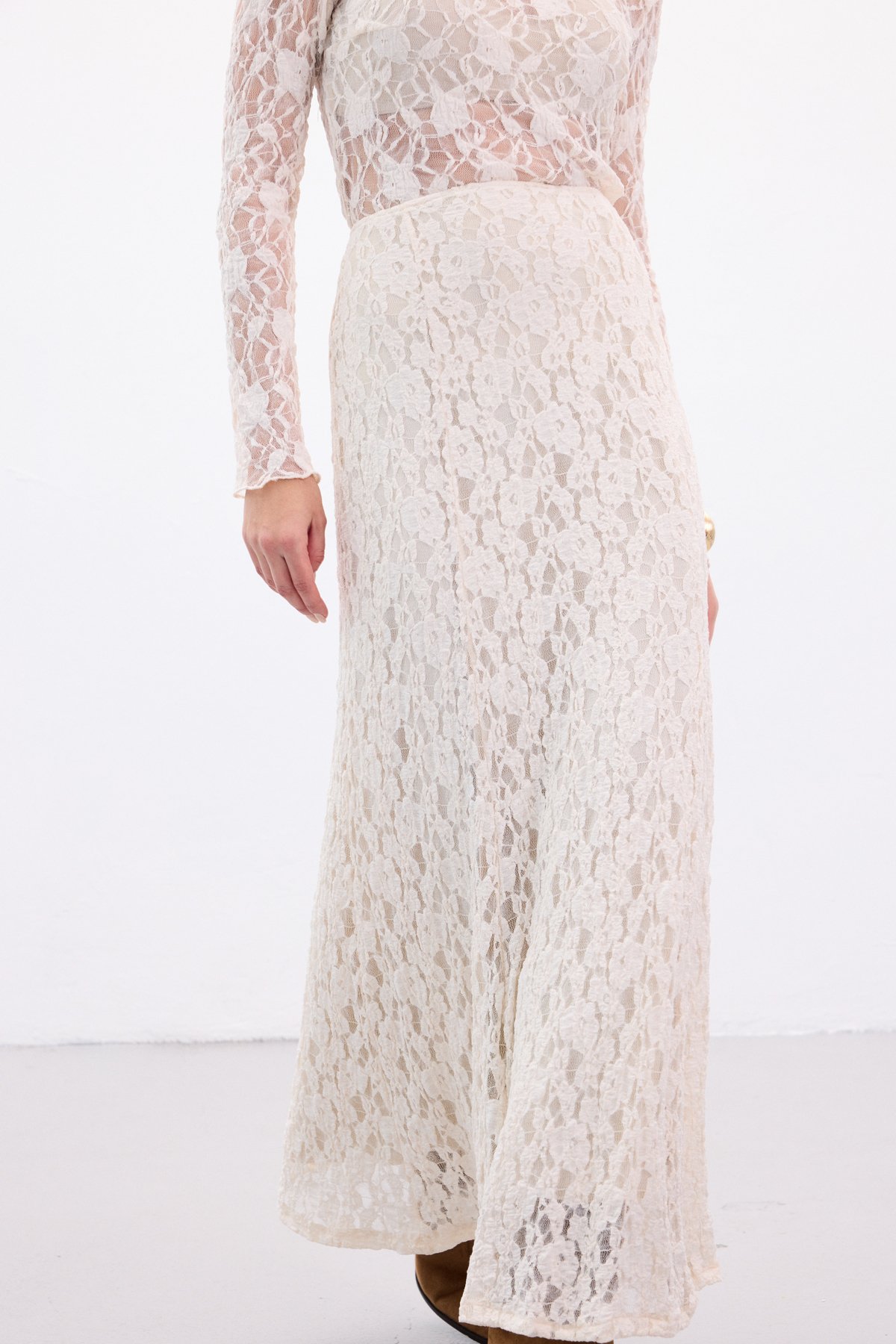 Dantelli Uzun Etek - Bej