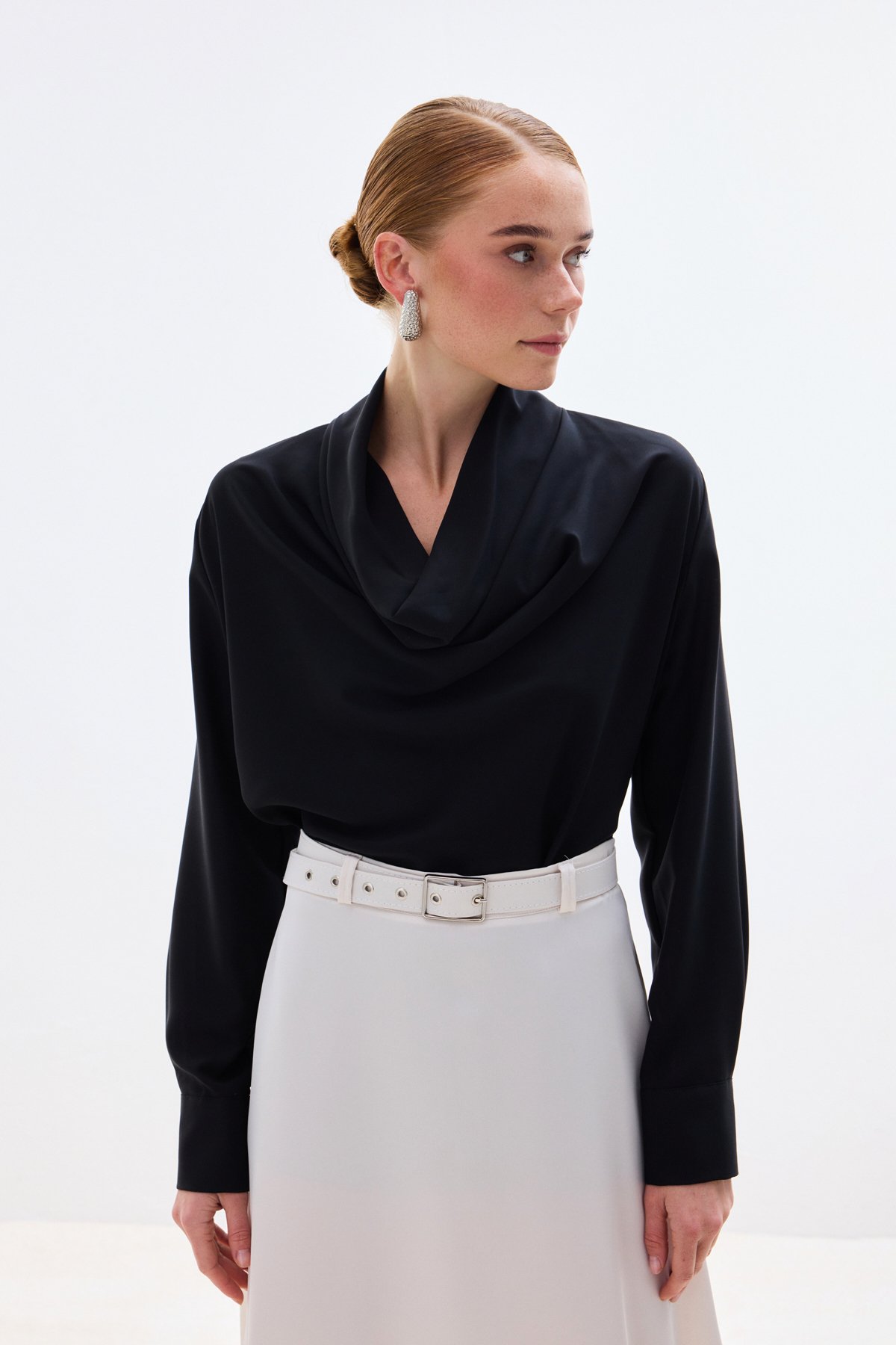 Degaje Yaka Bluz - Siyah