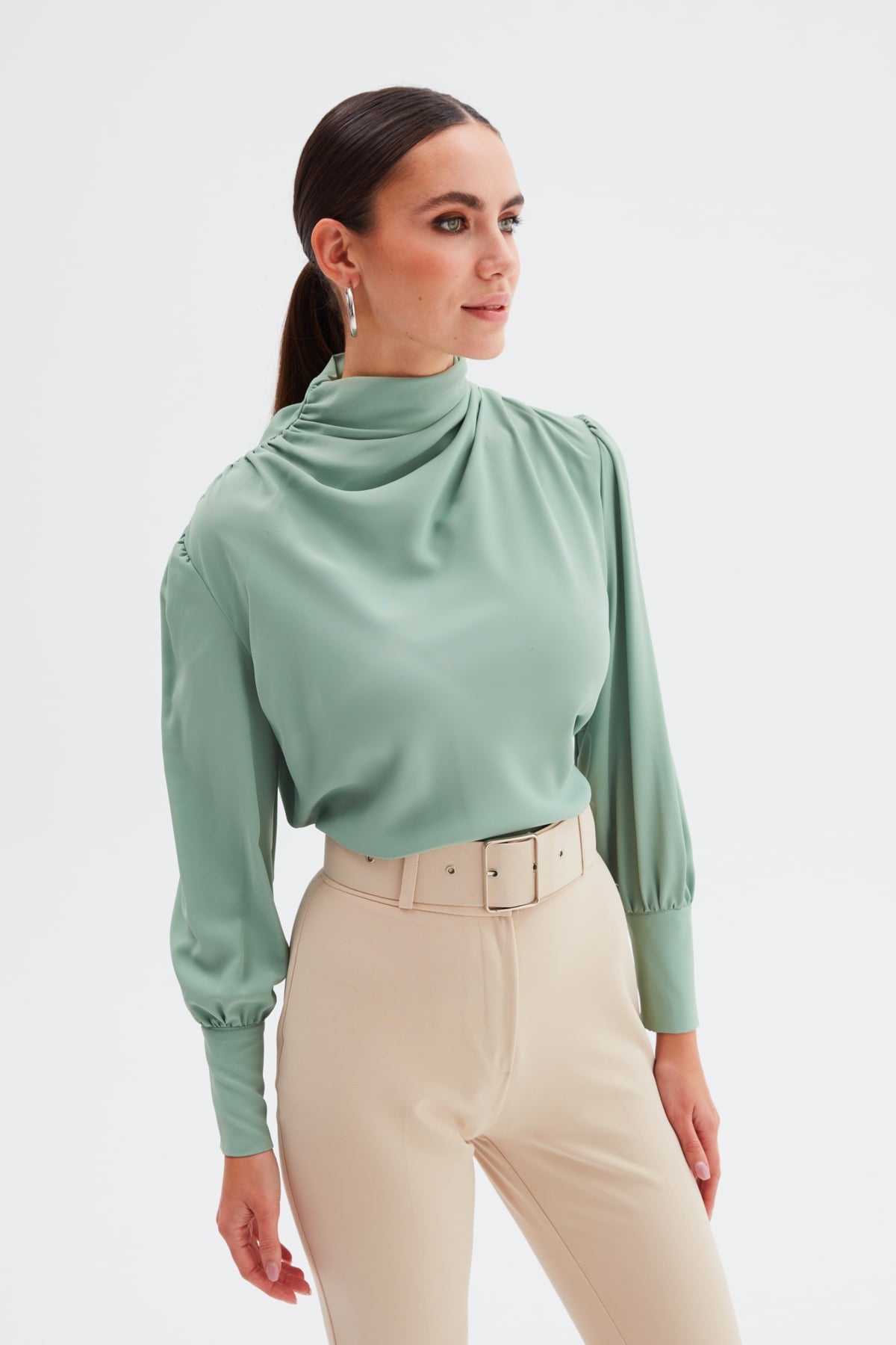 Drape Detaylı  Bluz - ÇAĞLA YEŞİLİ
