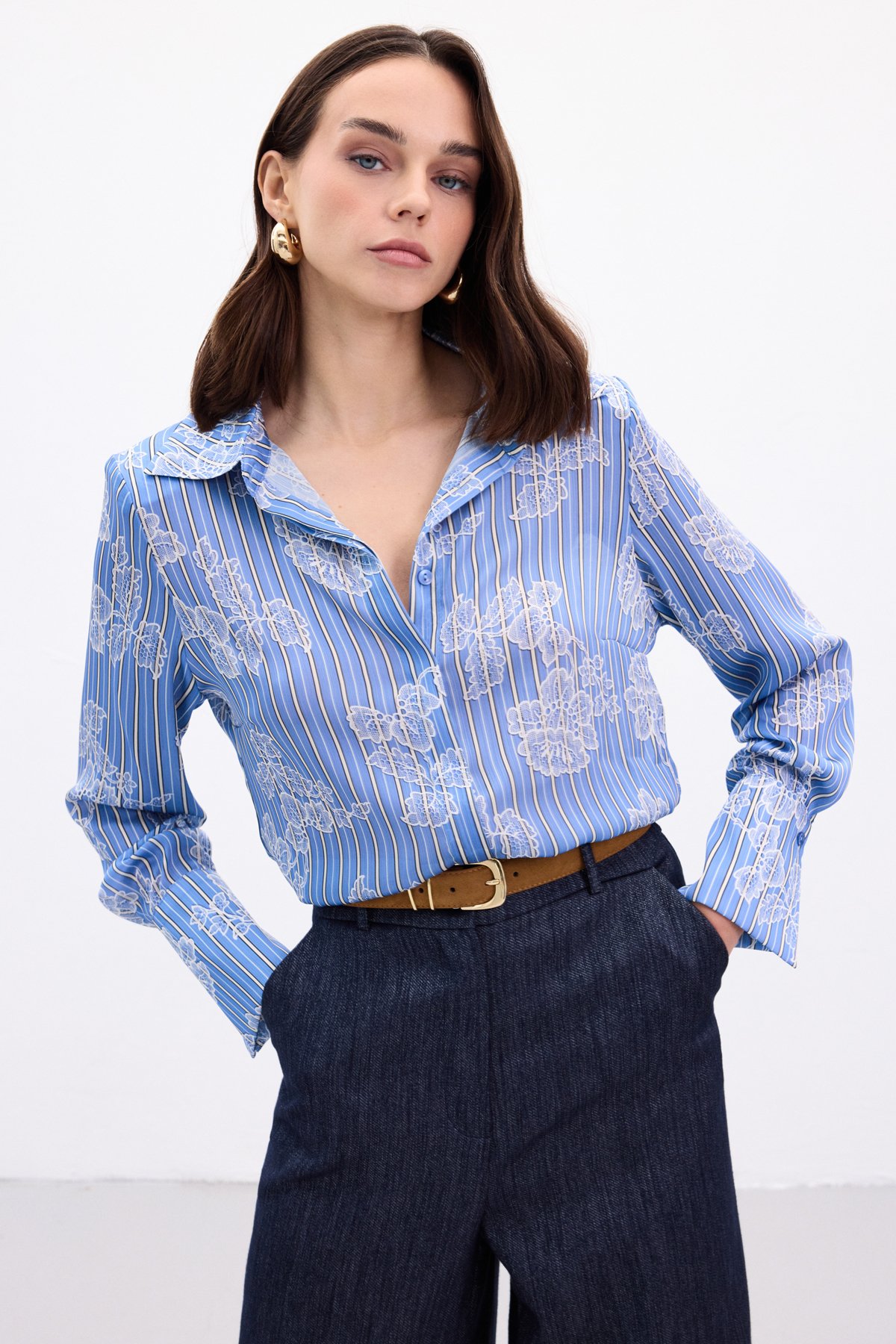 Geniş Manşetli Gömlek - Mavi