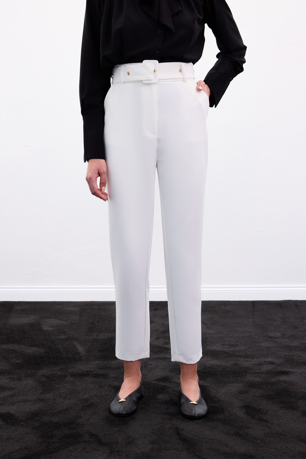 Kemerli Pantolon - Ekru