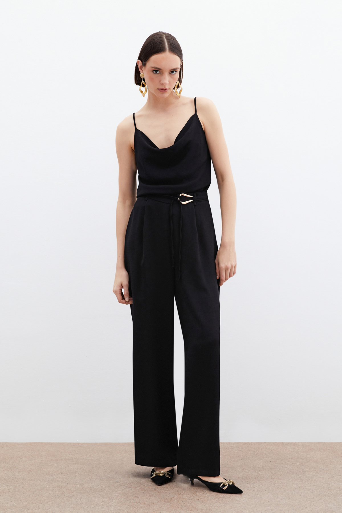 Kemerli Salaş Pantolon - Siyah