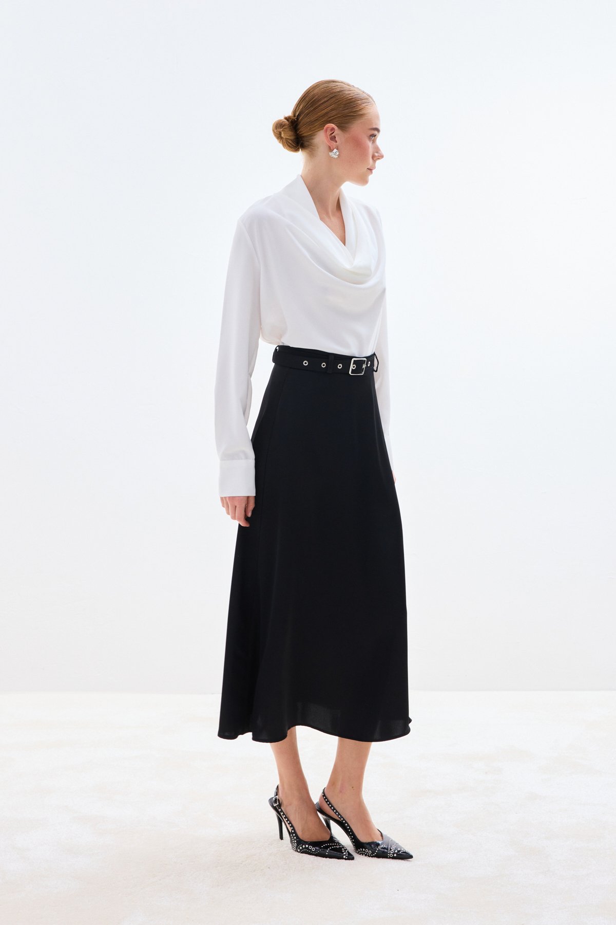 Kemerli Saten Etek - Siyah