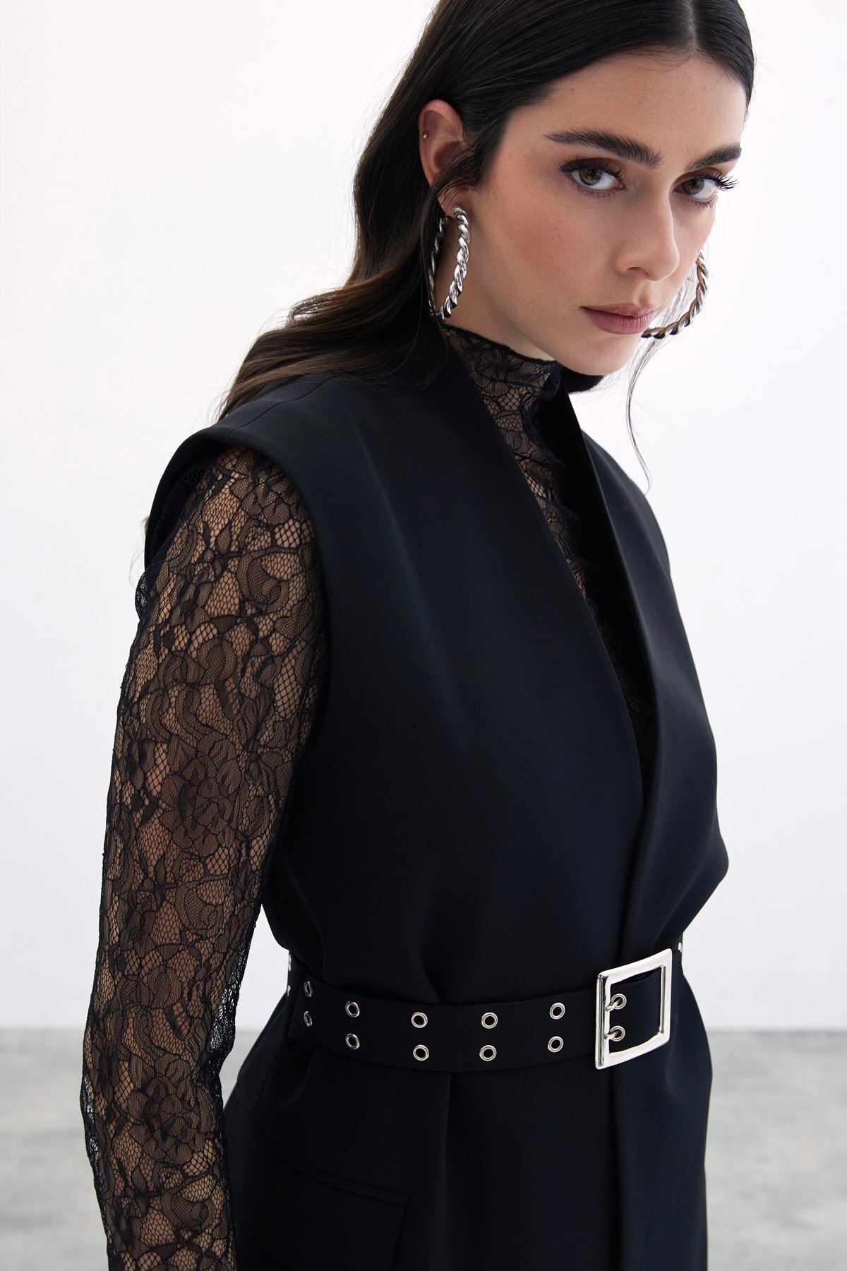 Kemerli Uzun Yelek - Siyah