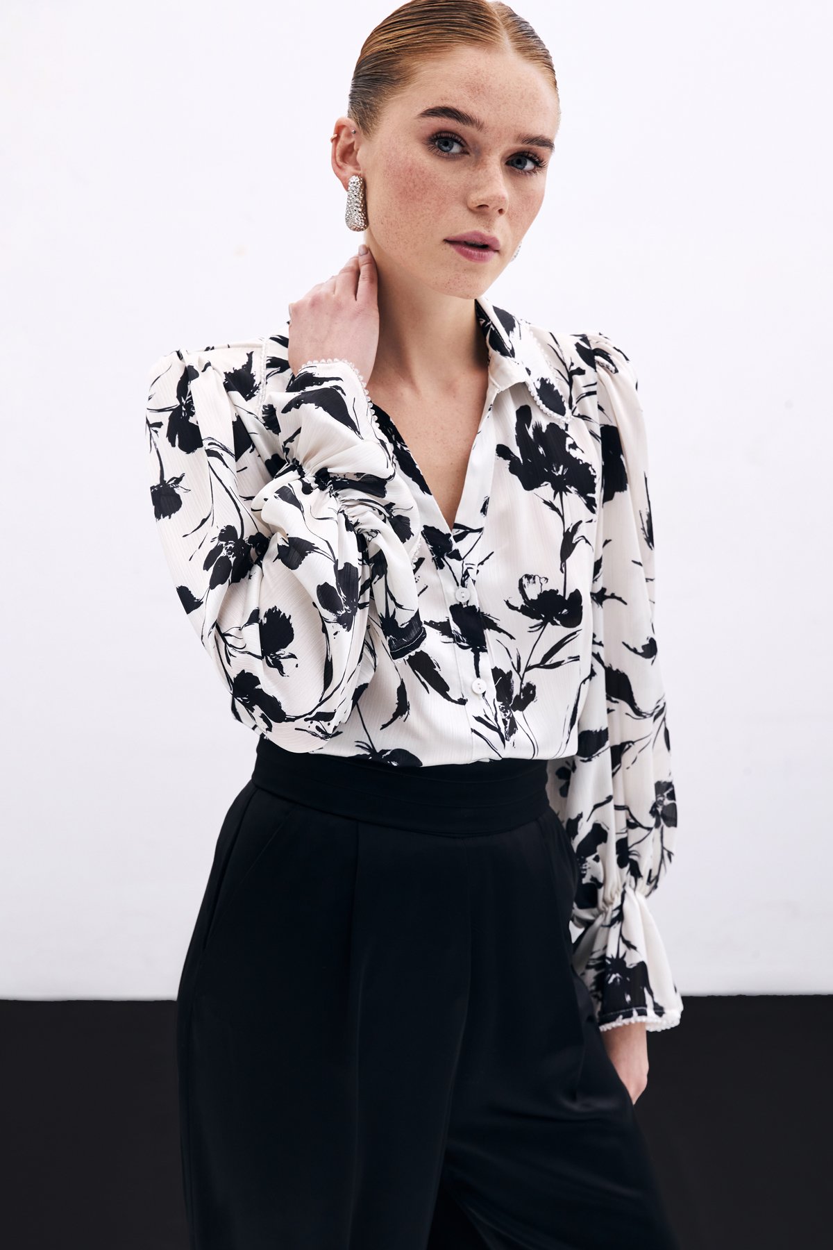 Kol Detaylı Gömlek - Ekru