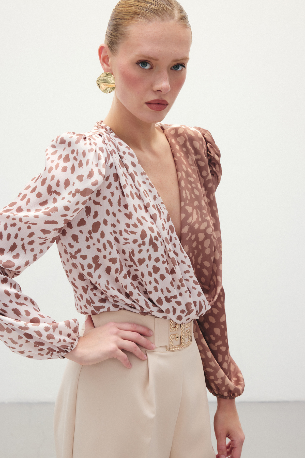 Kruvaze Desenli Bodysuit - Kahve-Bej