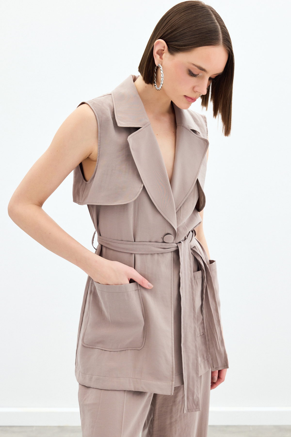 Kuşaklı Uzun Yelek - Vizon