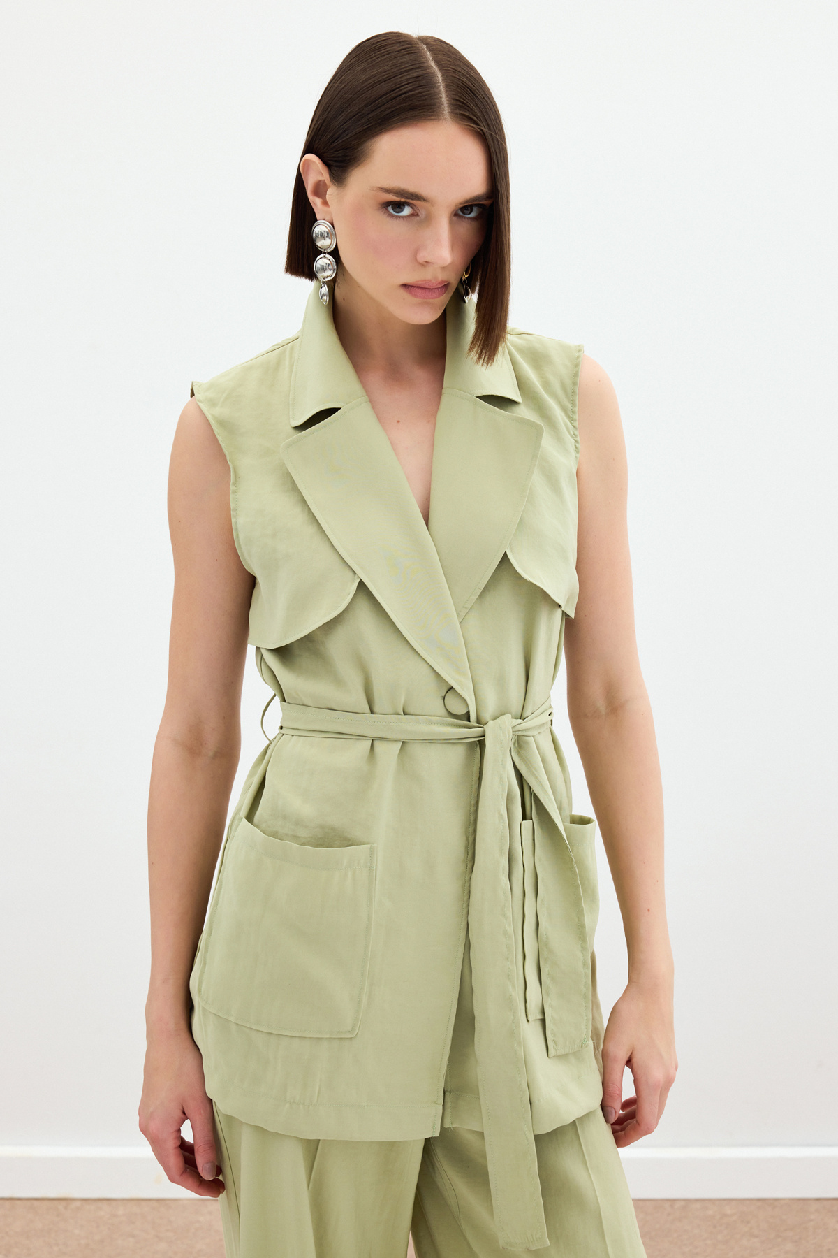 Kuşaklı Uzun Yelek - Yağ Yeşili