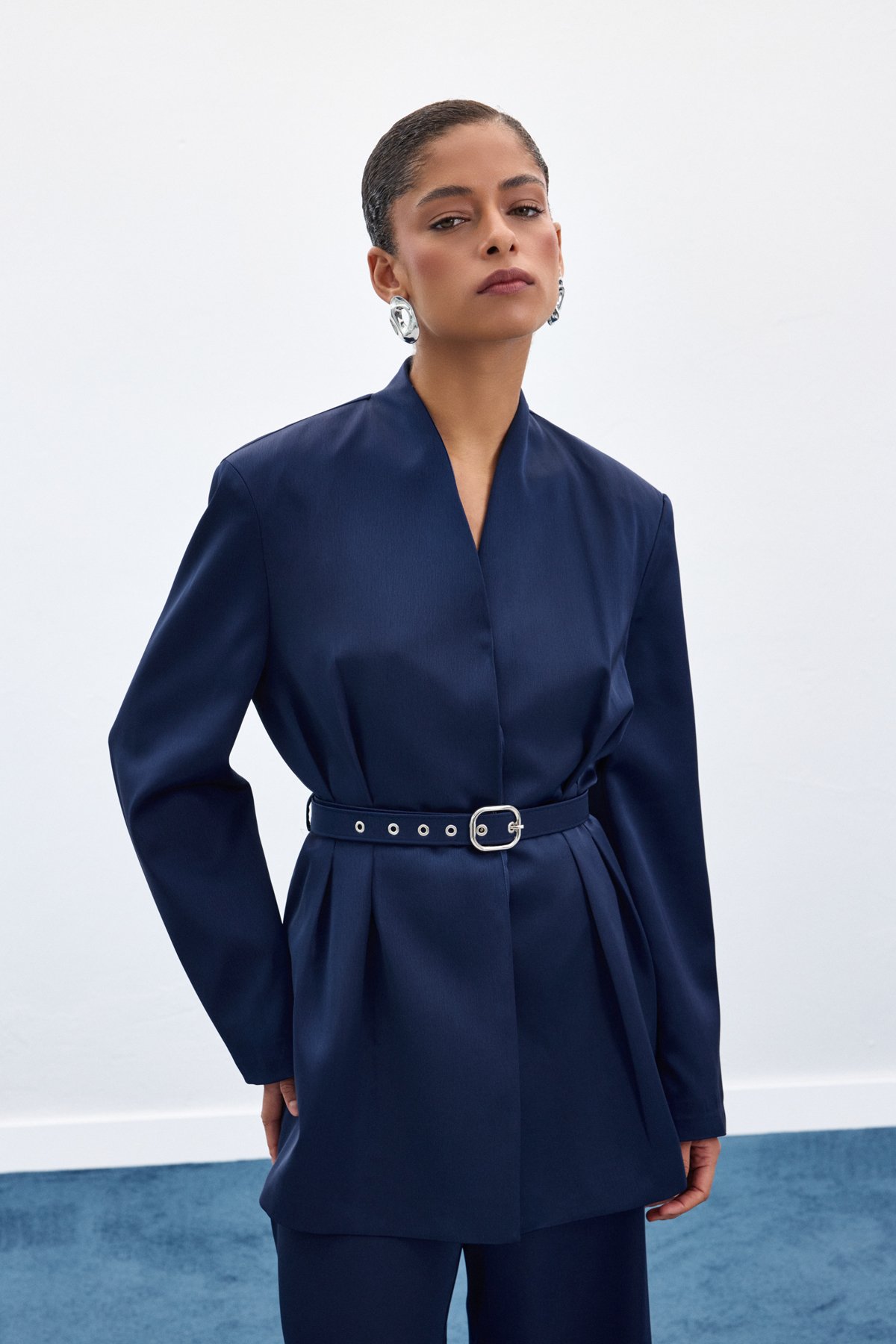 Lisa Kemerli Saten Ceket - Lacivert