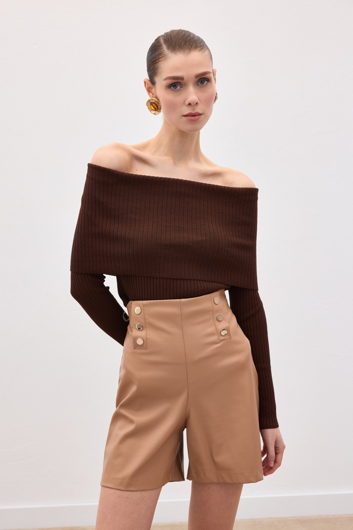 Madonna Yaka Triko - Kahve