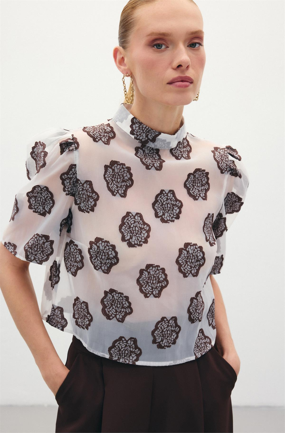 Organze Kısa Kol Bluz - Kahve