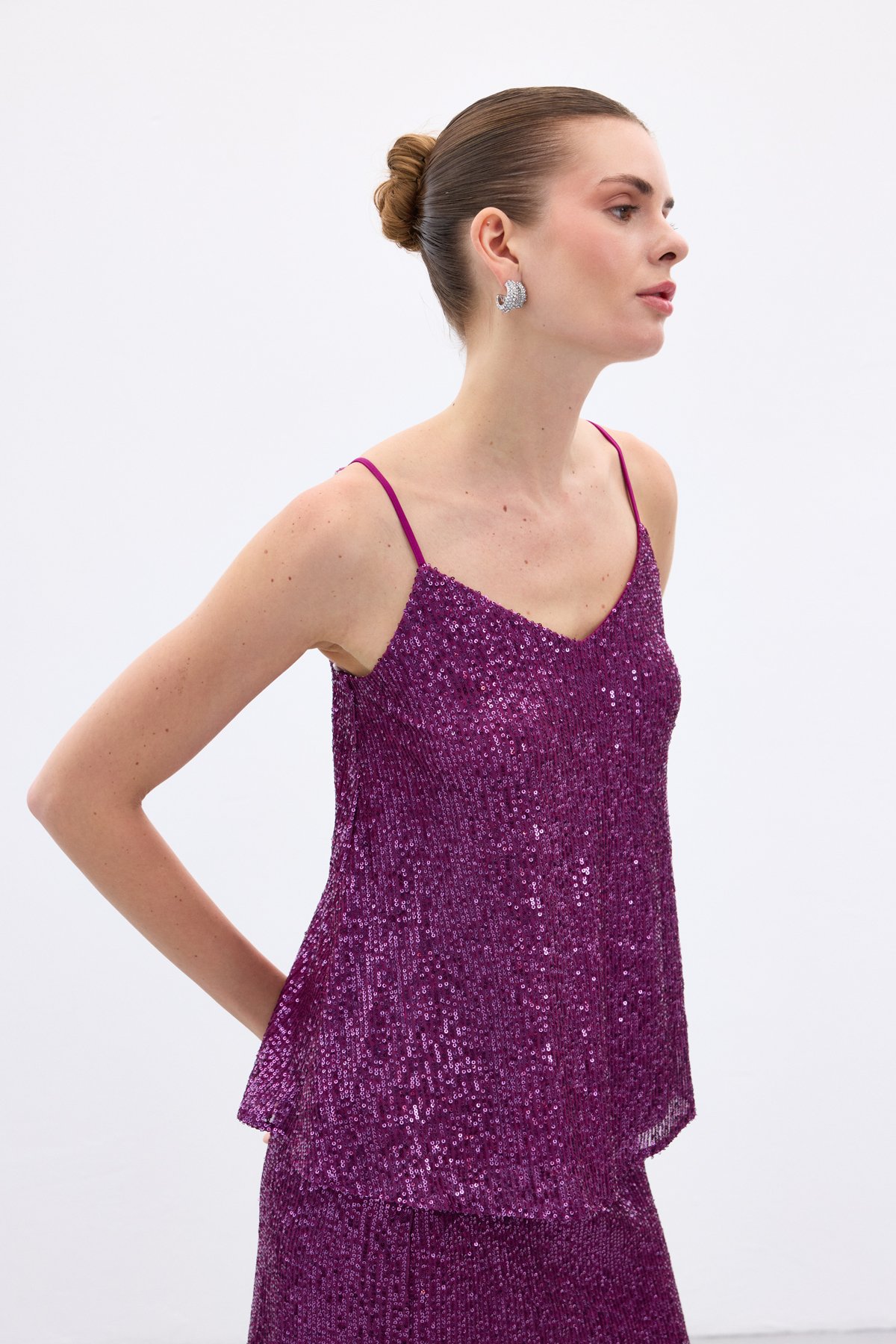 Payet Detaylı Askılı Bluz - Mürdüm