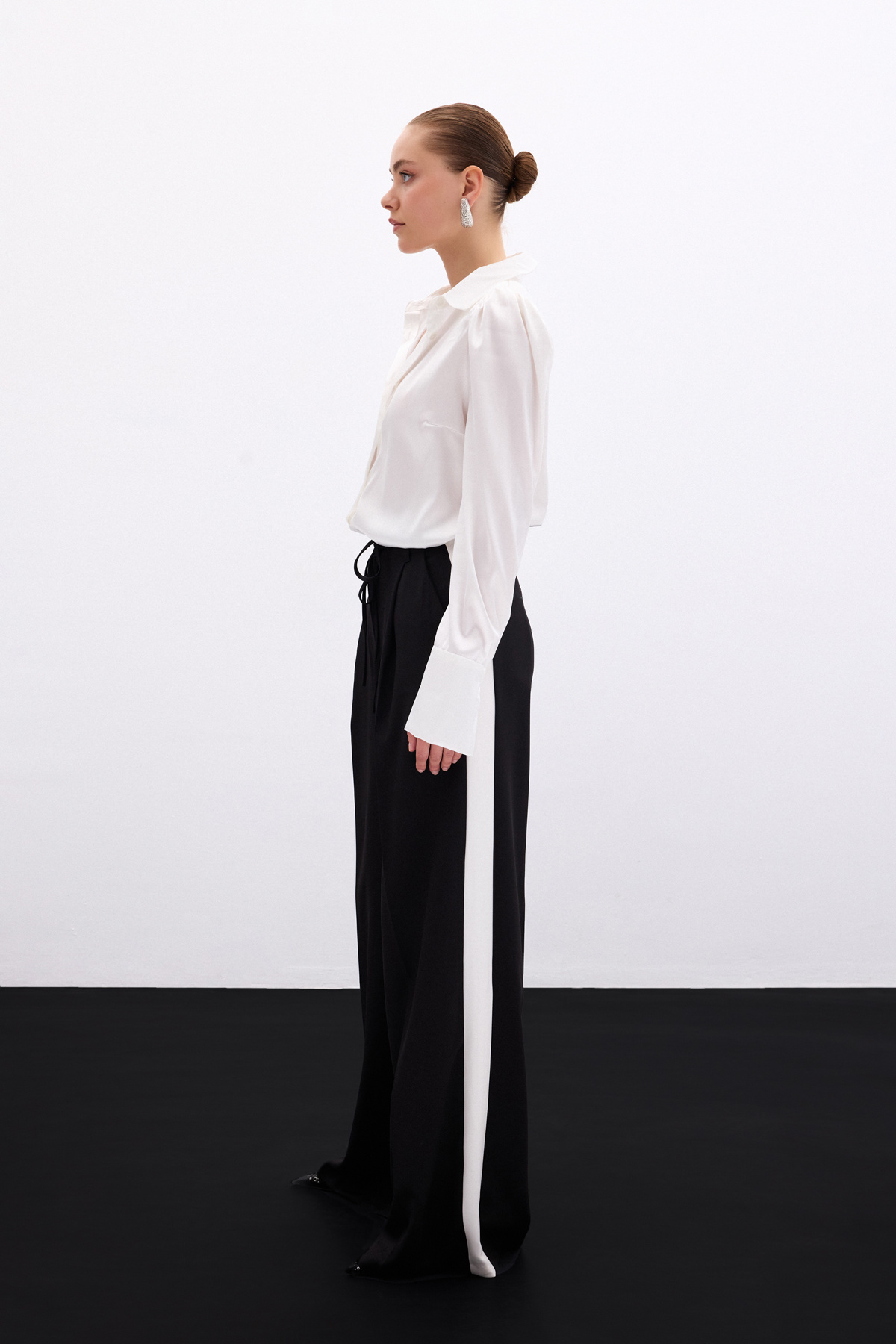 Vatkalı Saten Gömlek - Ekru