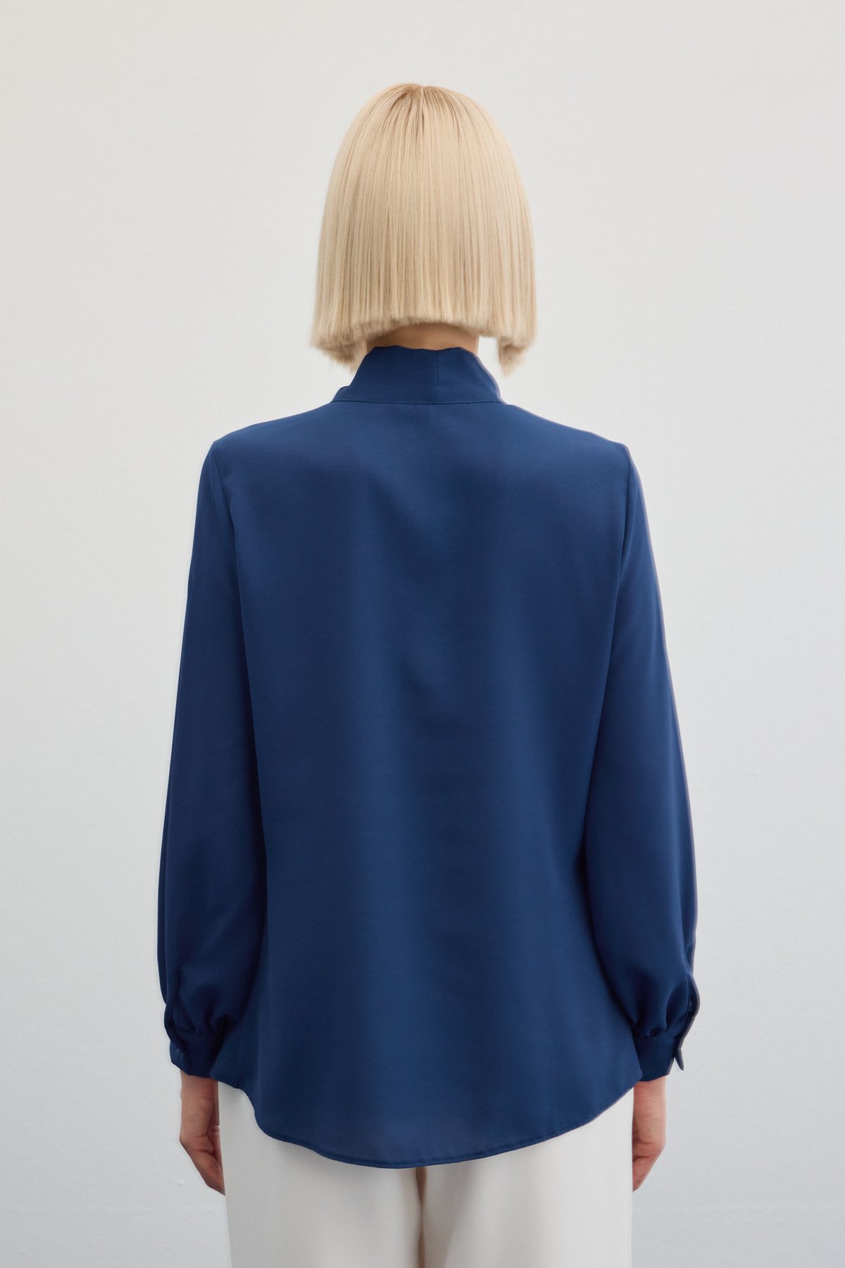 Yakası Bağlamalı Düz Gömlek - İndigo