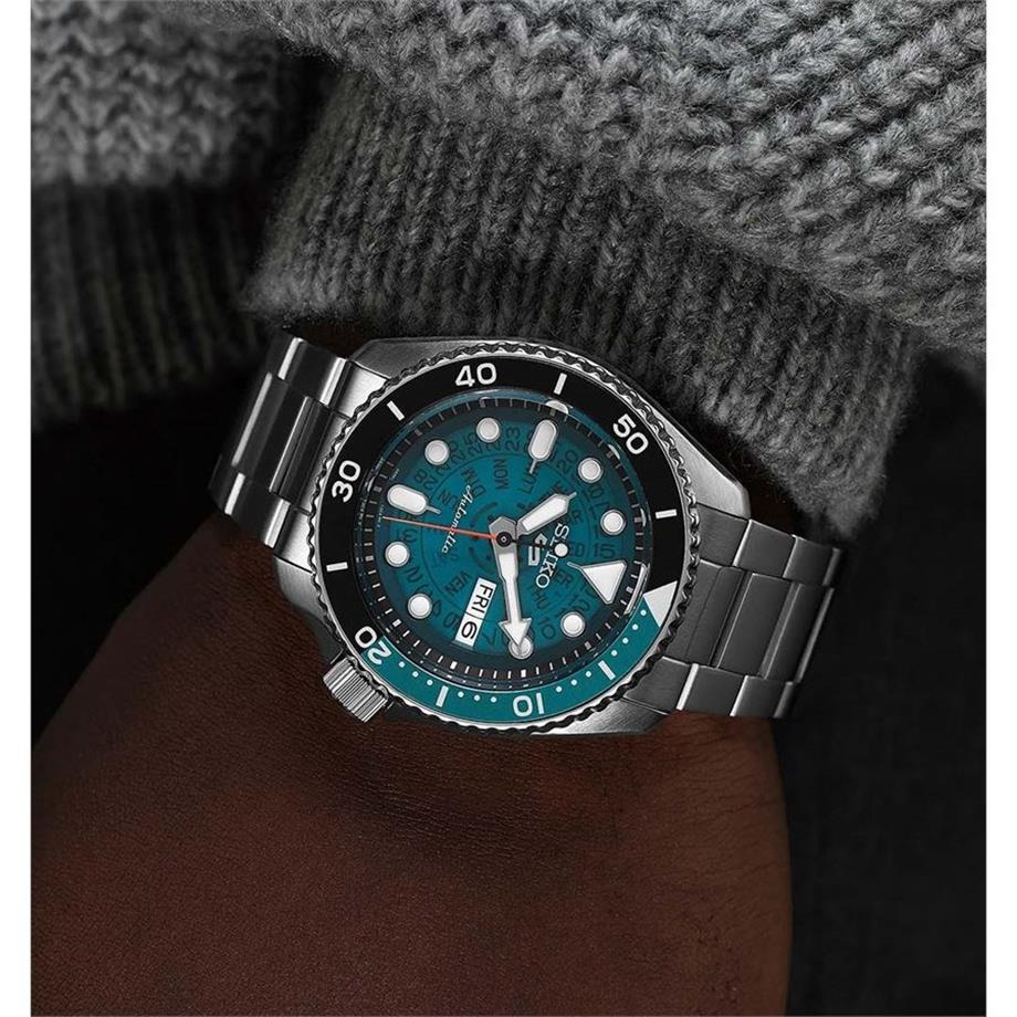 Seiko 5 Sports Otomatik SRPJ45K Erkek Kol Saati