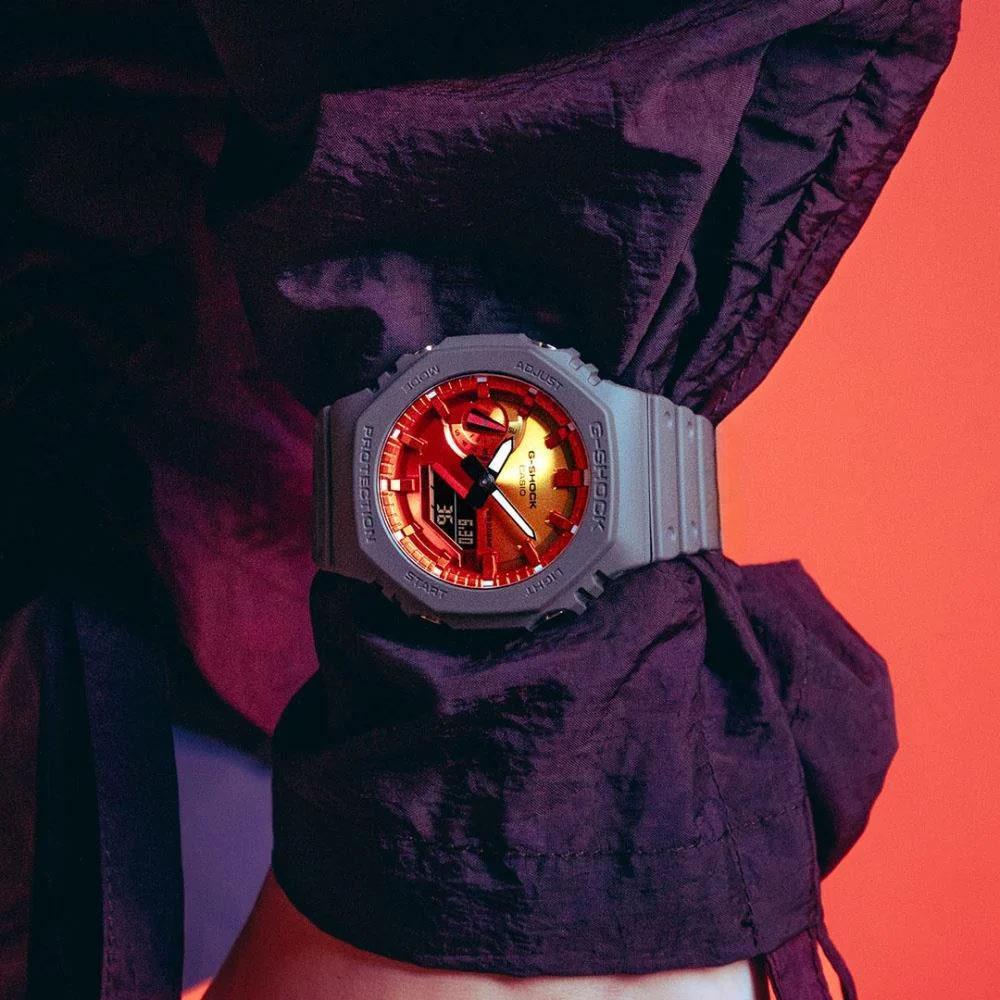 Casio Iconic GA-2100FL-8ADR Erkek Kol Saati