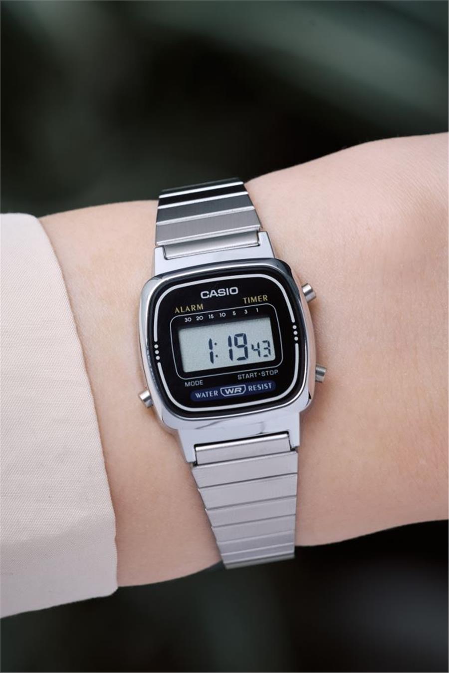 CASIO LA670WA-1DF