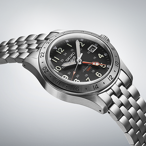 Seiko 5 Sports Field Series SSK023K1 Otomatik Erkek Kol Saati