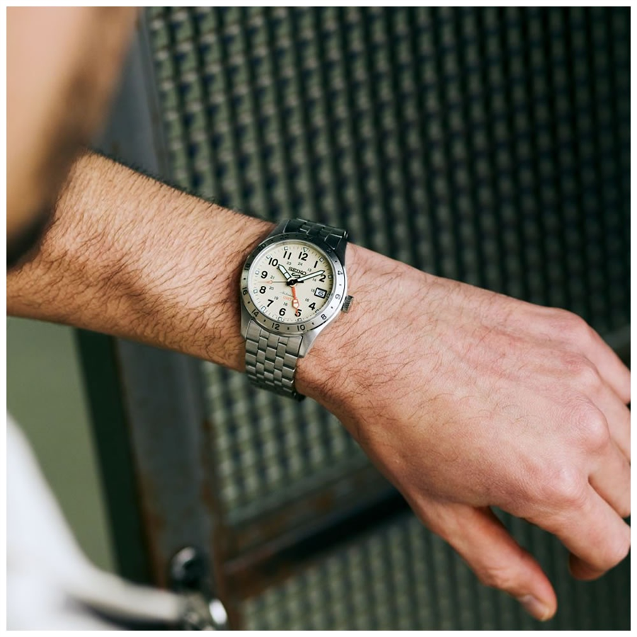Seiko 5 Sports HDB002K1 Field GMT Otomatik Erkek Kol Saati