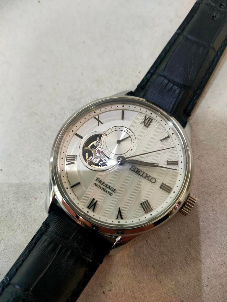 SEIKO SSA379J