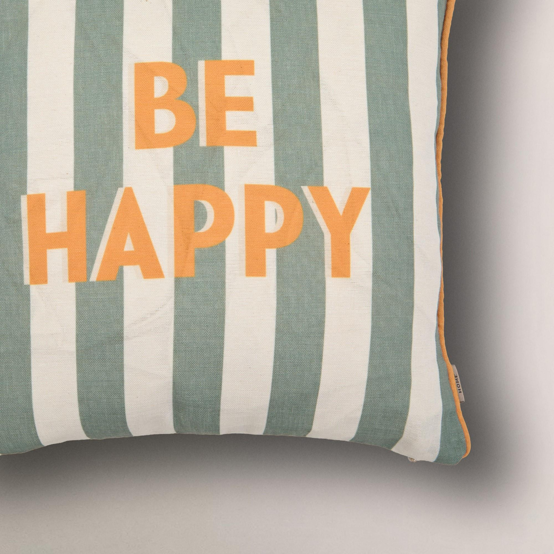 Be Happy Baskılı Renkli Tasarım Kırlent Kılıfı