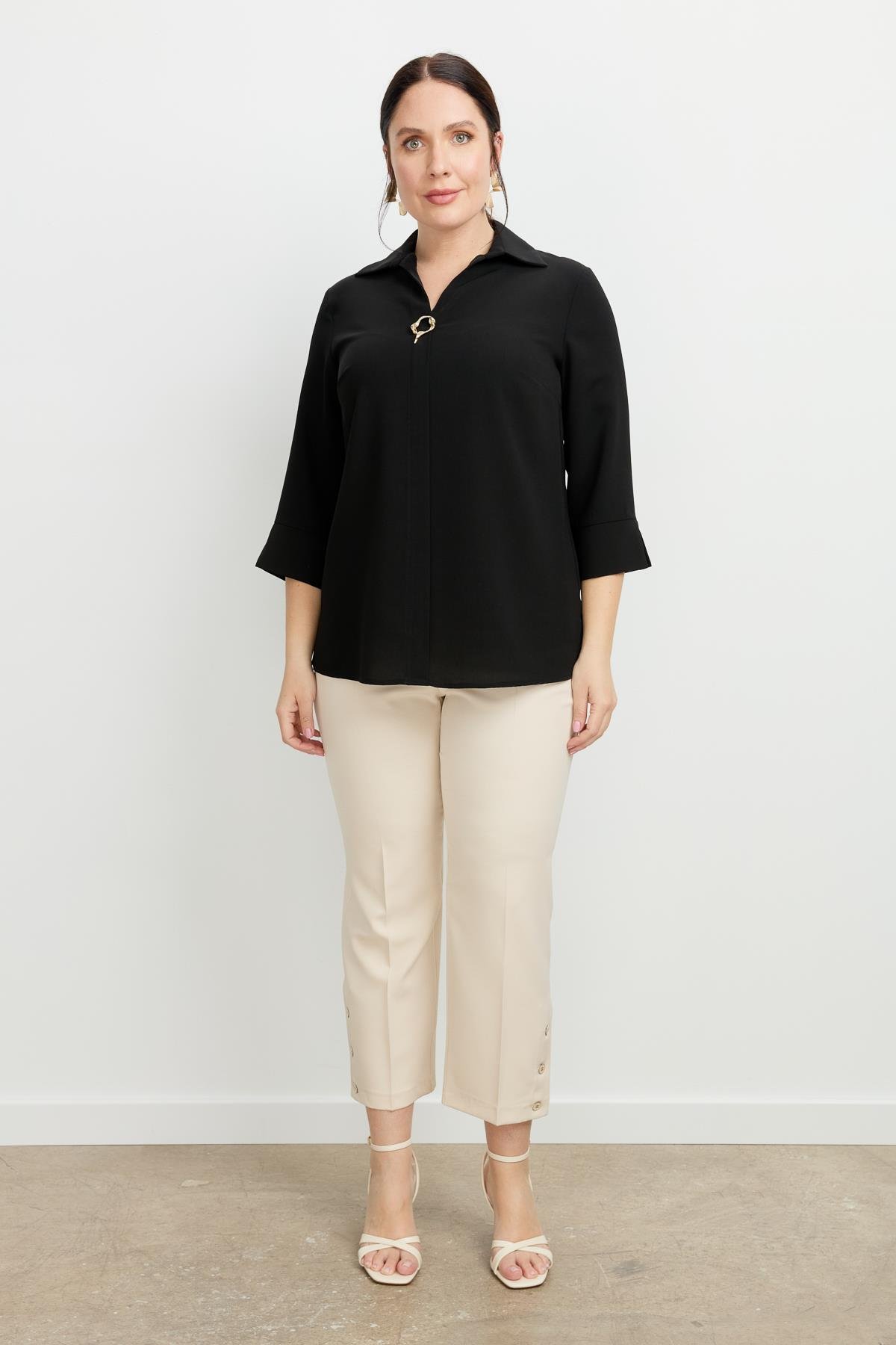 Büyük Beden Broş Detaylı Gömlek-SİYAH