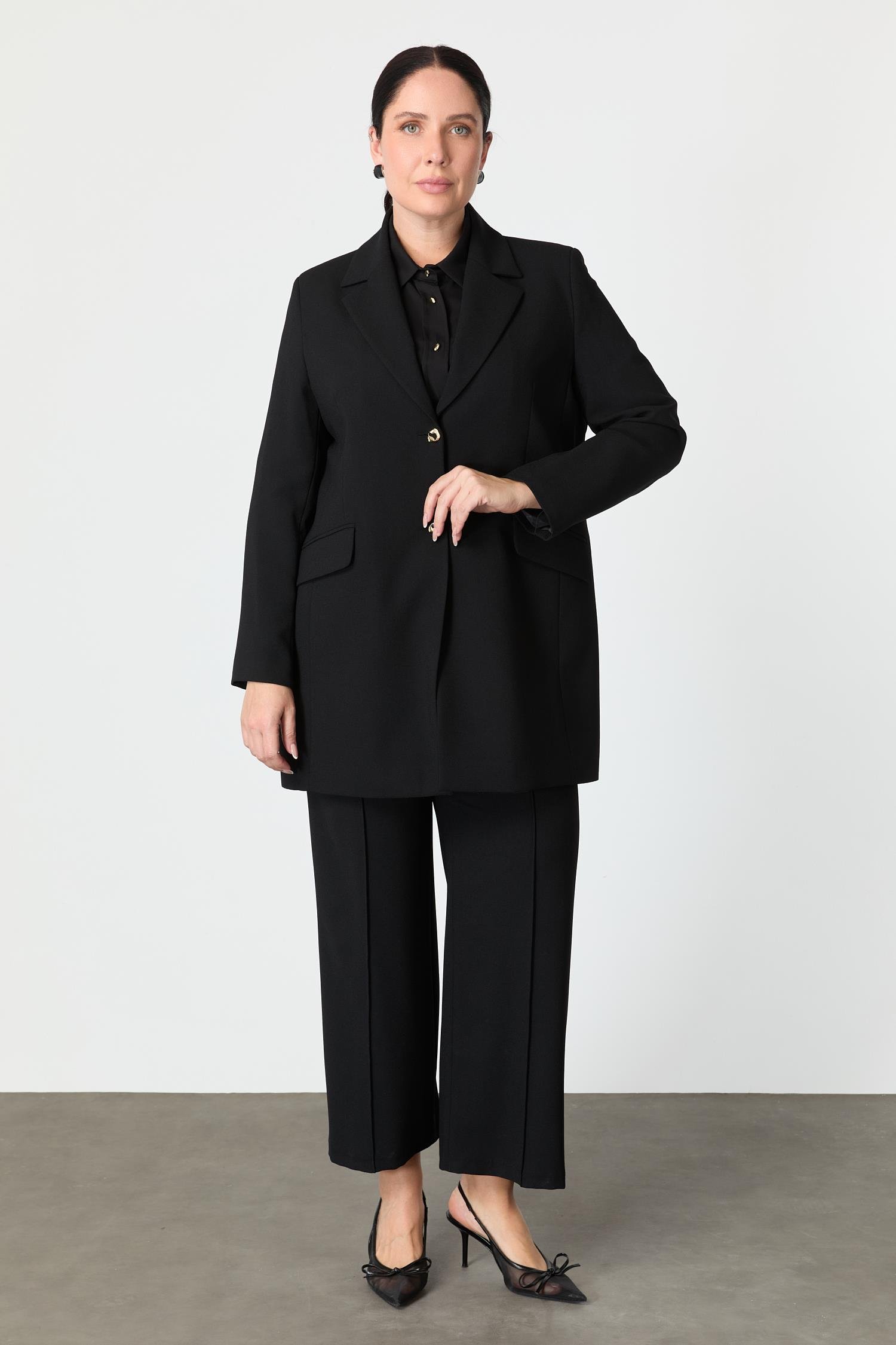 Büyük Beden Çift Düğmeli Krep Ceket-SİYAH