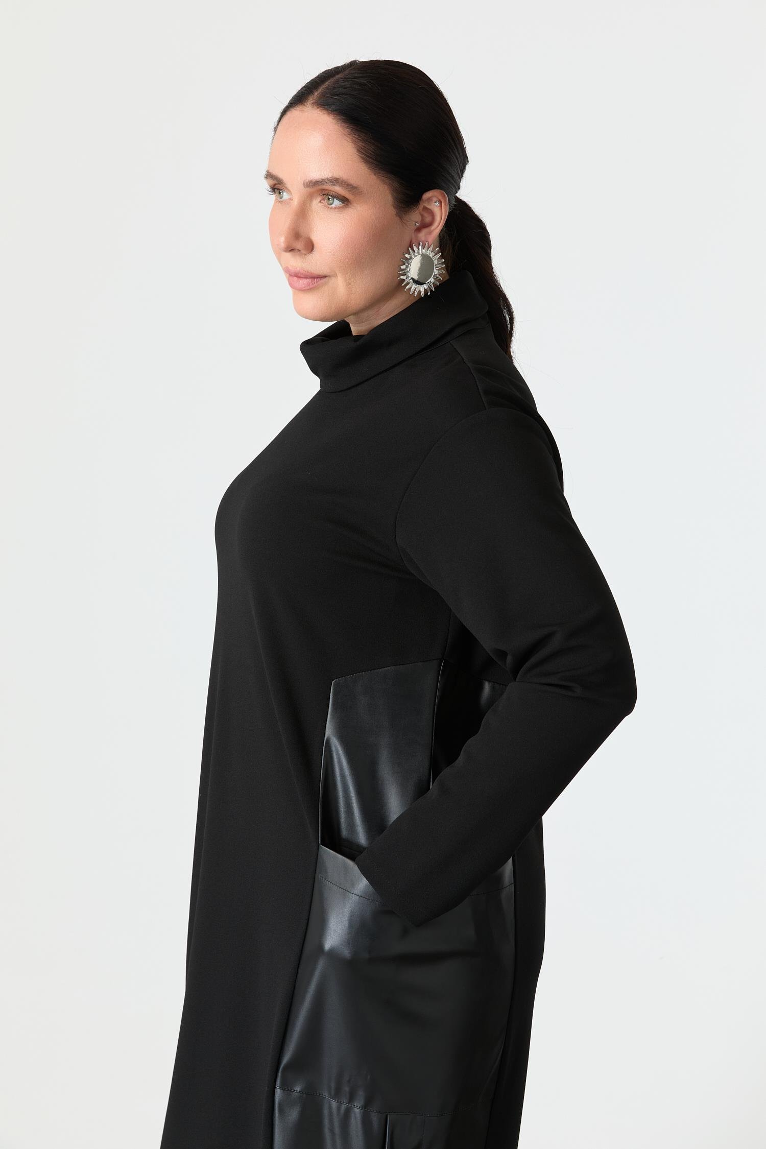 Büyük Beden Deri Detaylı Krep Elbise-SİYAH