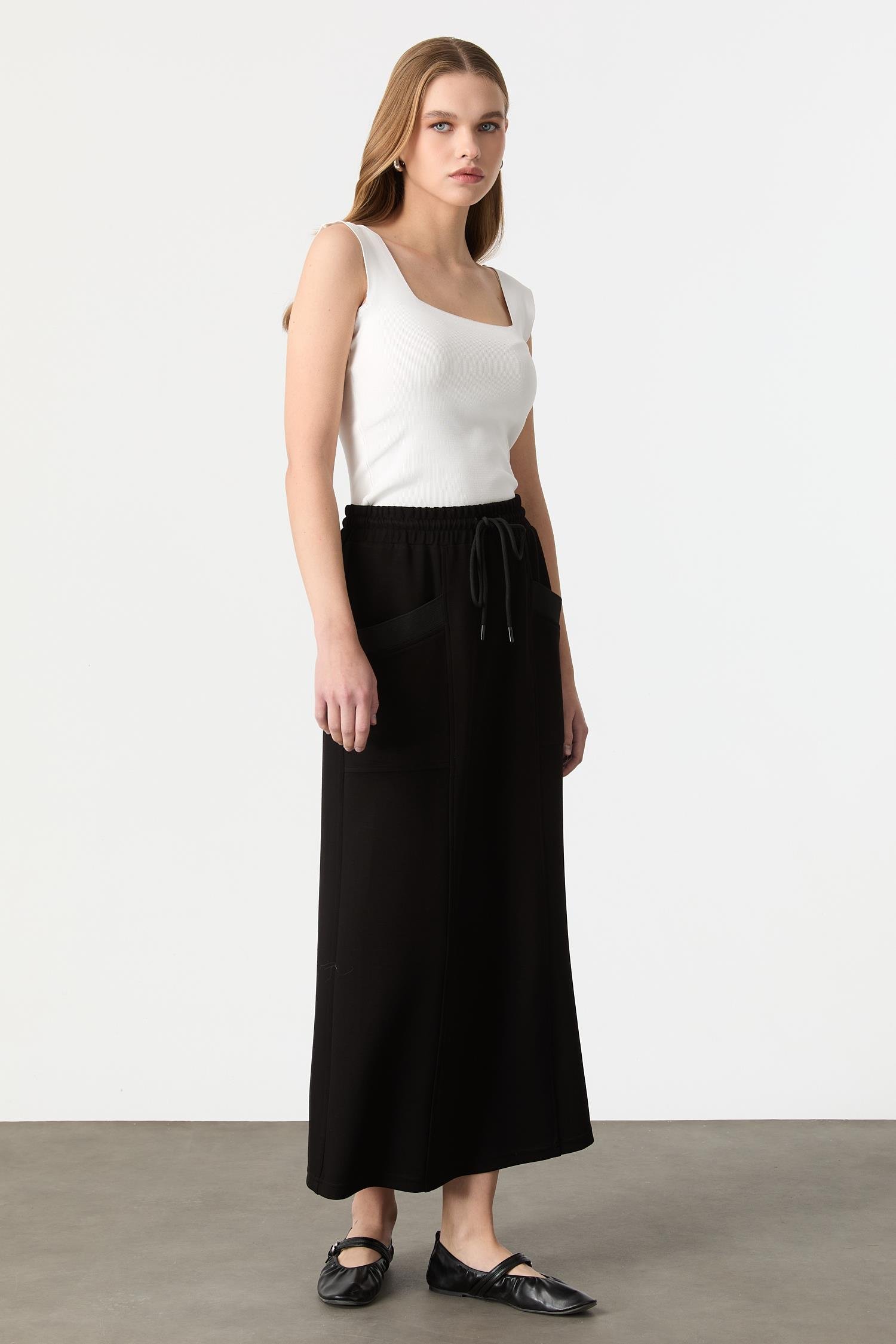 Cep Detaylı Modal Etek-SİYAH
