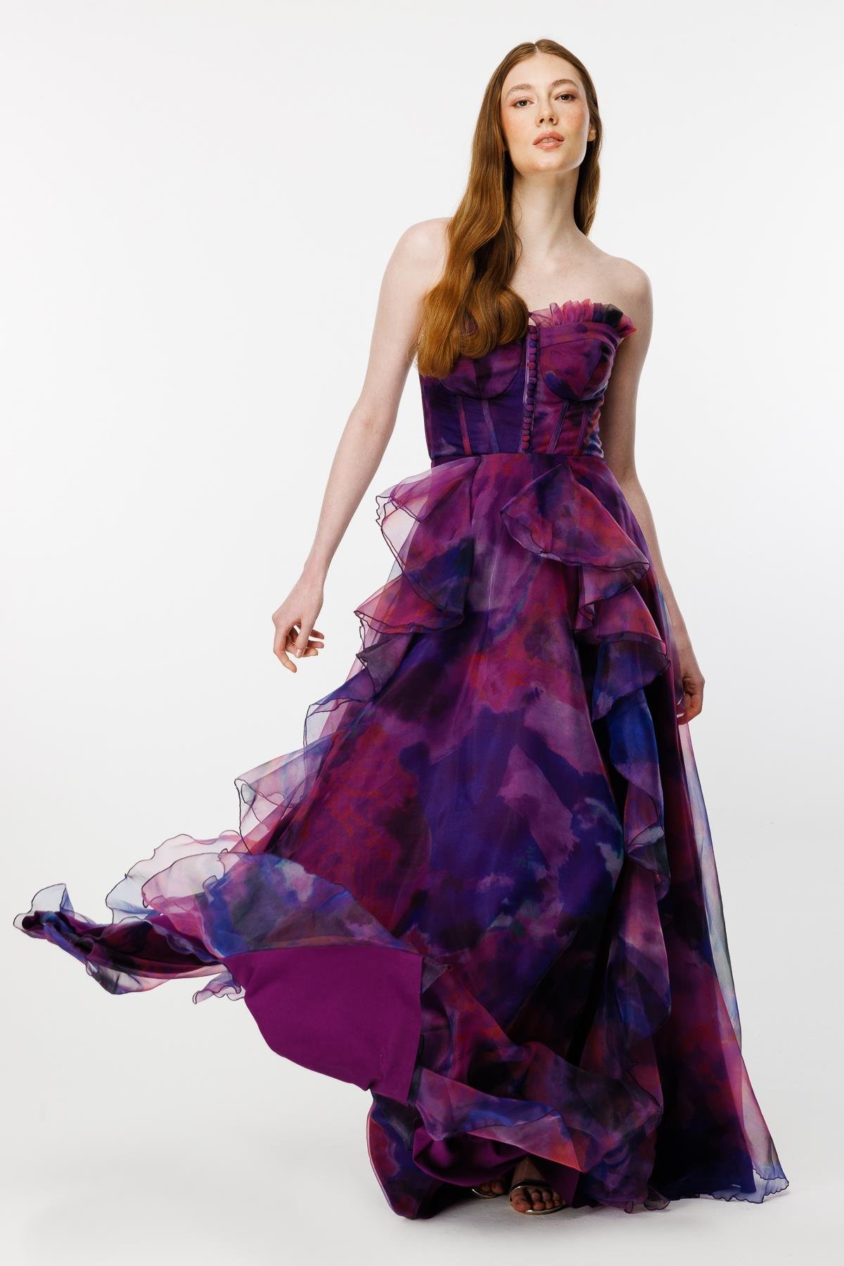 Eteği Volanlı Renk Geçişli Straplez Abiye-MOR