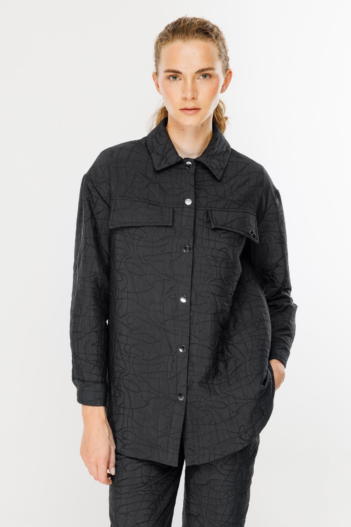 Gömlek Yaka Kapitone Kumaş Tunik-SİYAH