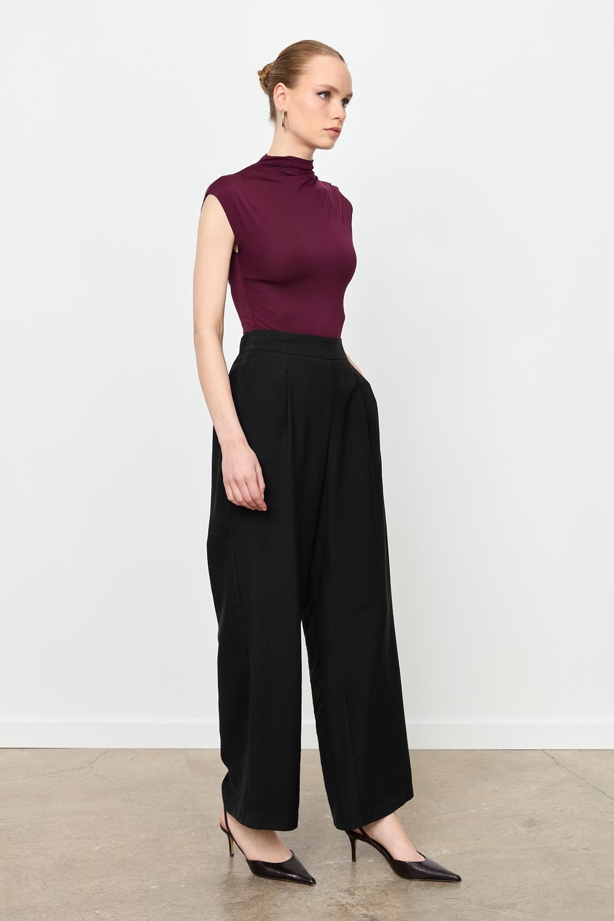 Kalın Pile Beli Lastikli Pantolon-SİYAH