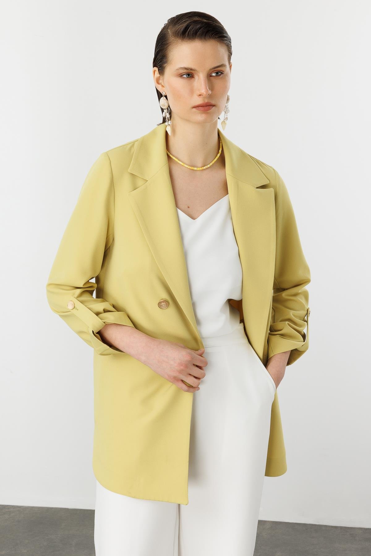 Katlanabilir Kol Detaylı Uzun Ceket-Y.YEŞİLİ